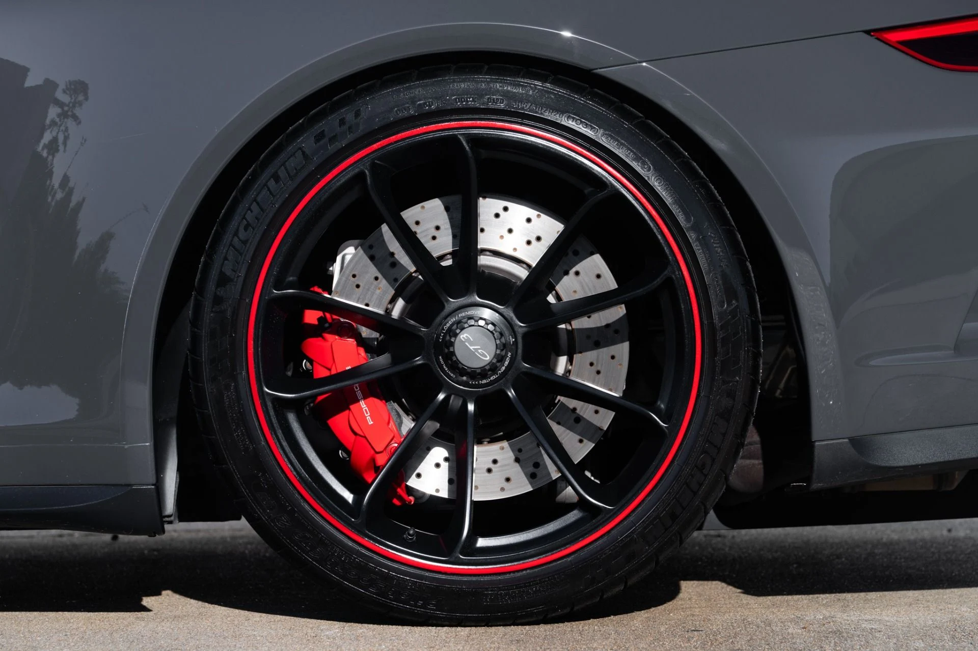 mph040_1440697447_Used_2018_Porsche_911_GT_3_1755272632_09a50d75b2