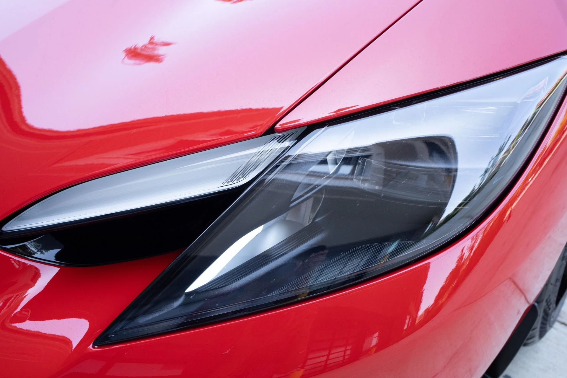 mph040_1446254150_Used_2024_Ferrari_296_GTS_1787170257_07e9e23e98