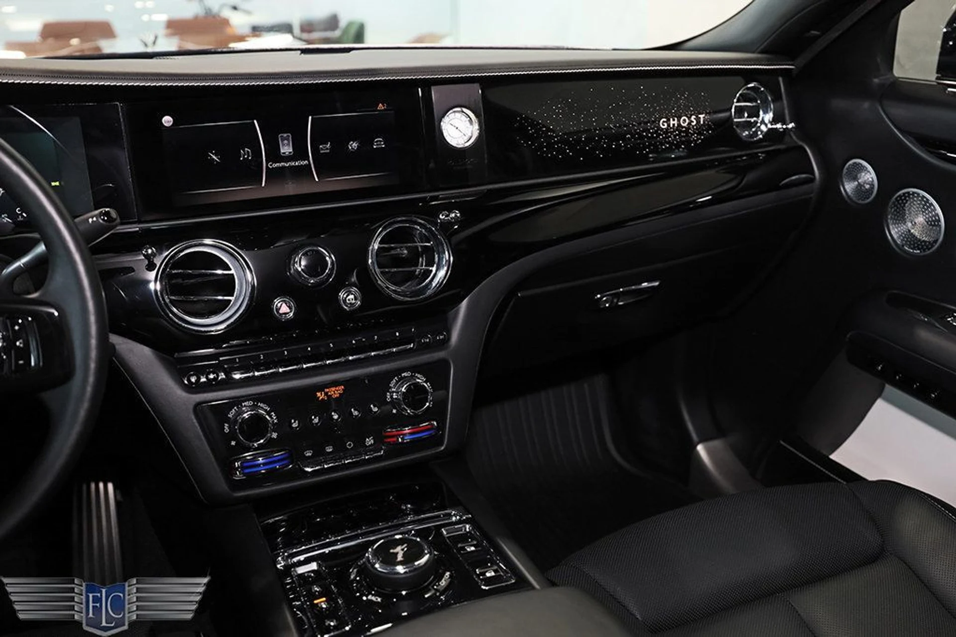 mph040_1456576133_used_2021_rolls_royce_ghost_ewb_sedan_9689_23033984_41_1024_7ac9012d53