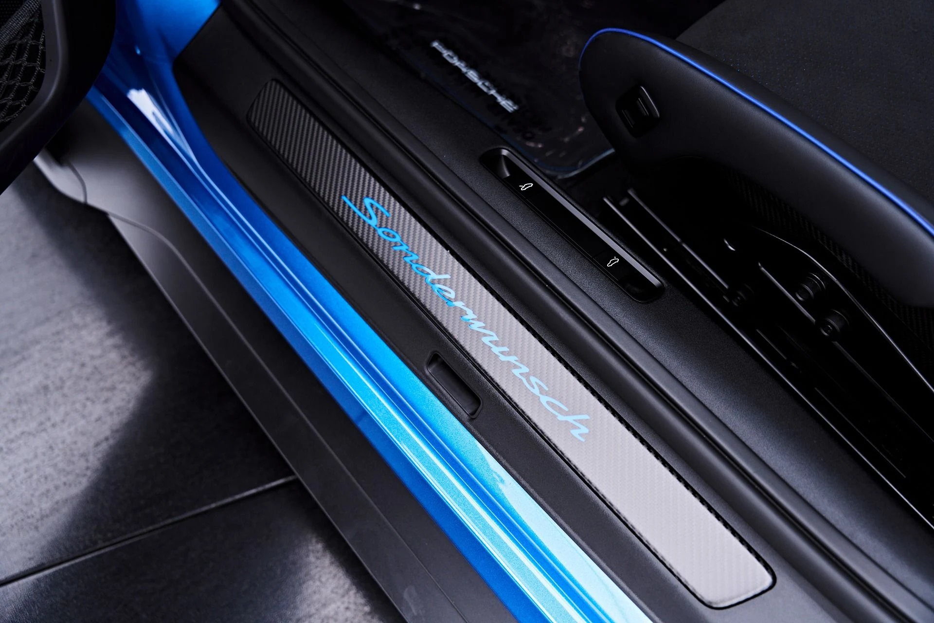 mph040_1467806474_Used_2024_Porsche_911_GT_3_RS_1789729453_127245c266