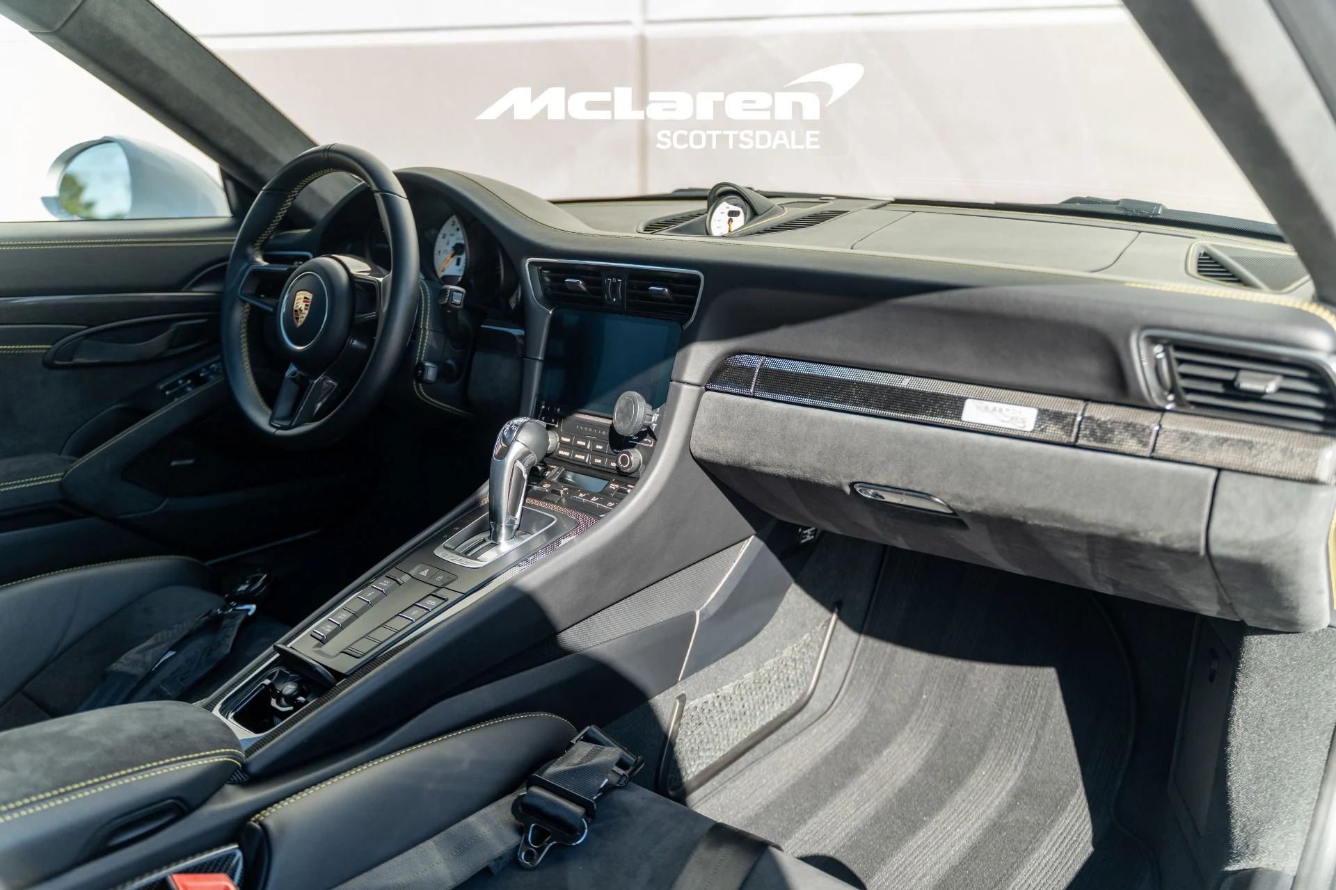 mph040_1468179611_Used_2019_PORSCHE_911_GT_2_RS_1765680535_9fb73d7394