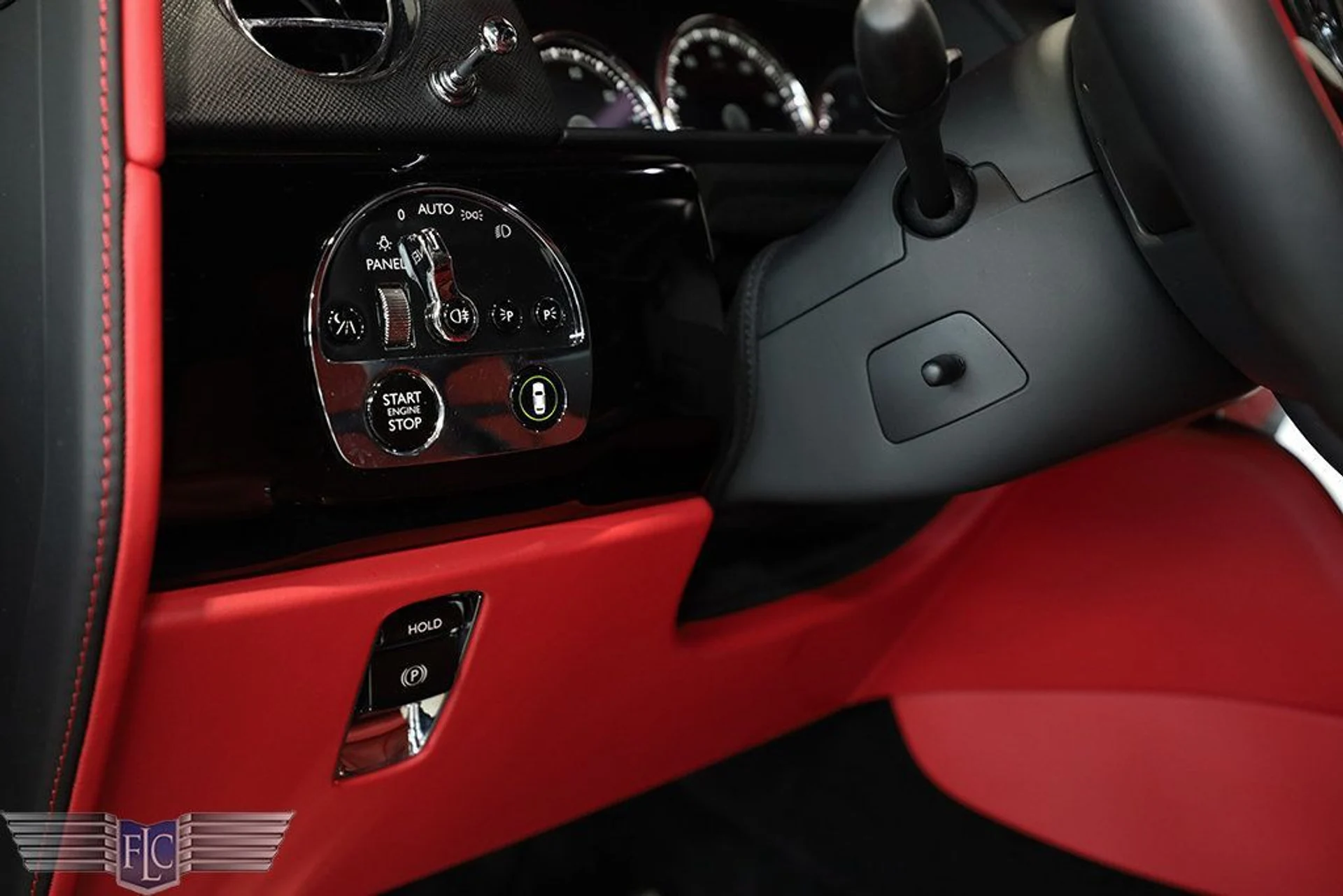 mph040_1471826318_used_2024_rolls_royce_cullinan_sportutility_9689_22979404_41_1024_b5c79263a2