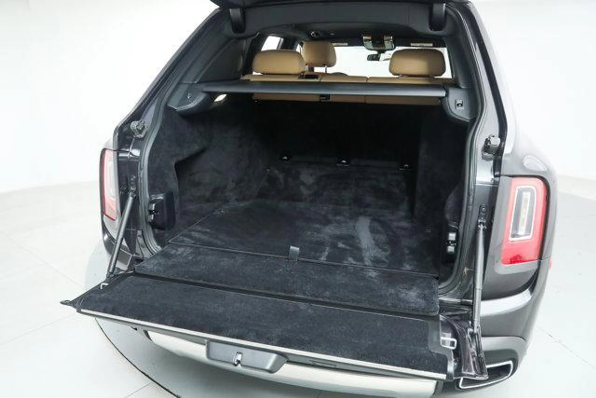 mph040_1472820651_Bv_D_Fjlg_Zx8yvrjn_K1_GBI_4f9zc_HA_49c12fd7b6