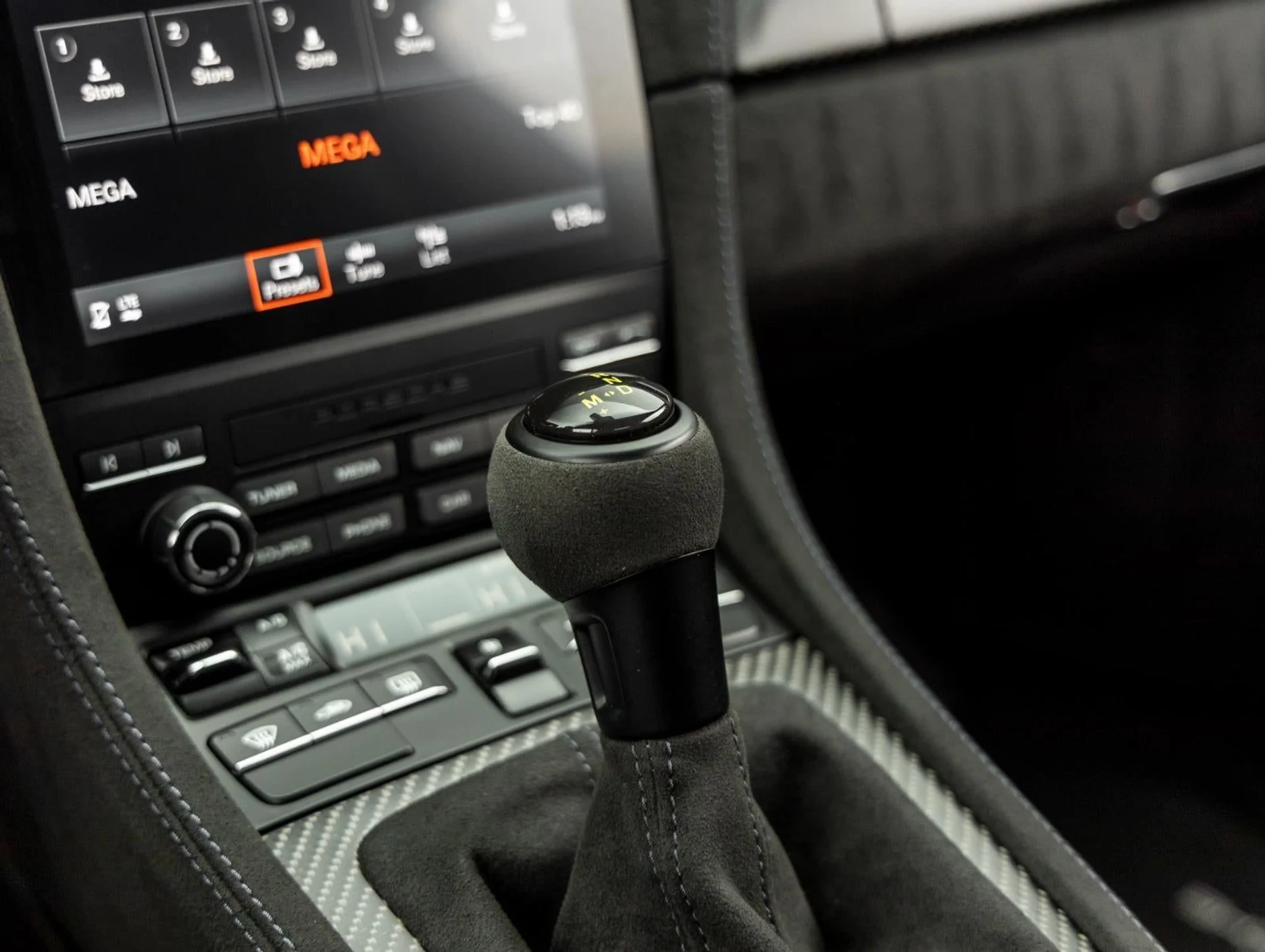 mph040_1473529889_41_d96d183ace