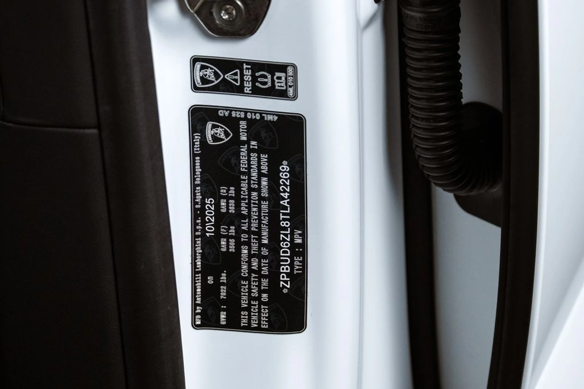 mph040_1477518270_585481abf7e57e71a806a494e85312a1x_5e2932236b