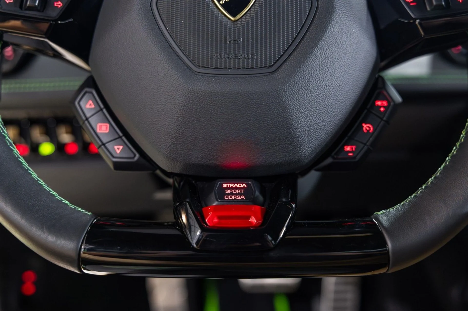 mph040_1495806142_k_Q_d25ad7a3d4