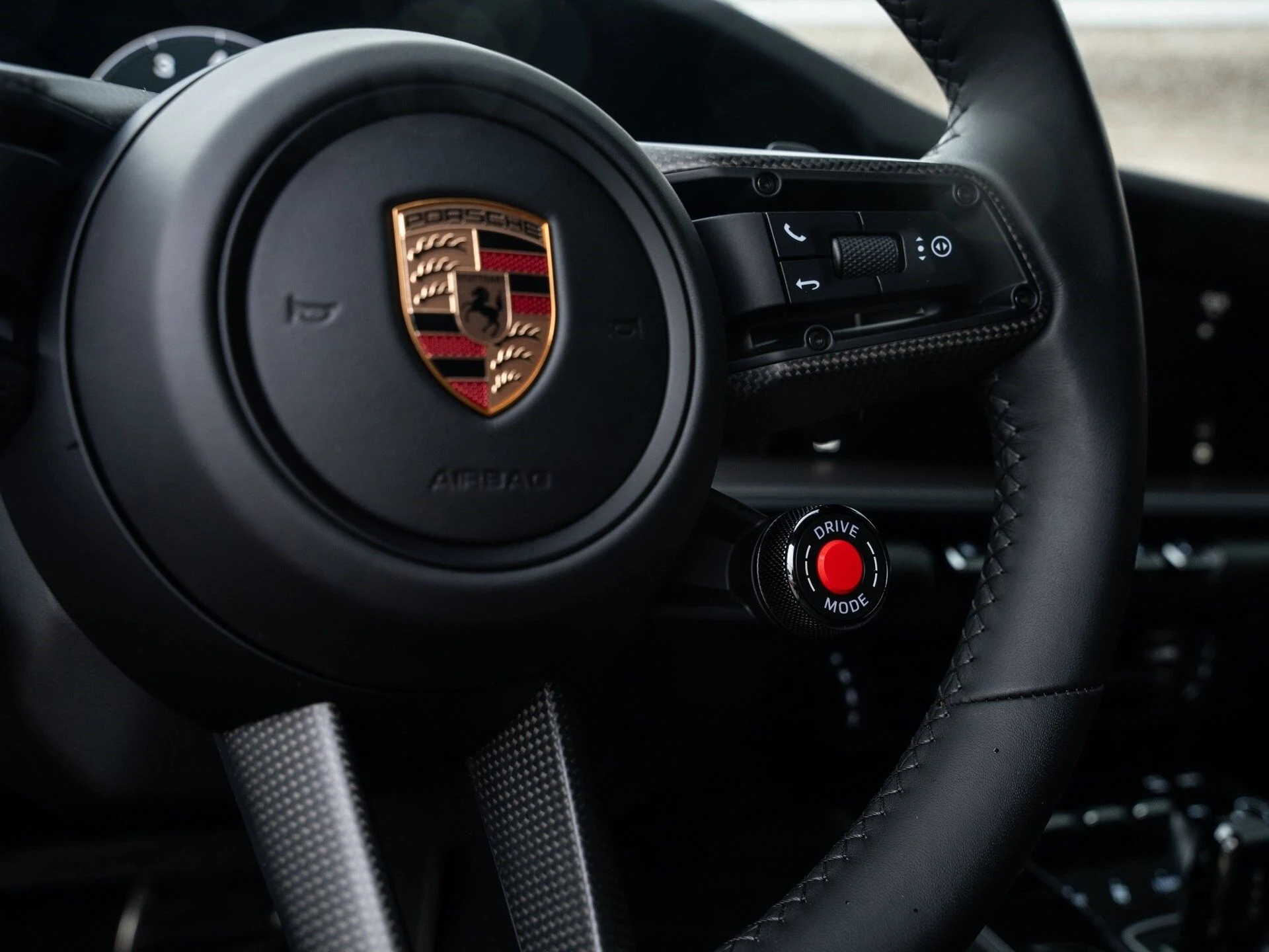 mph040_1506049066_bea07359de1ee865e7d59684ff407cd0x_05c76462f9