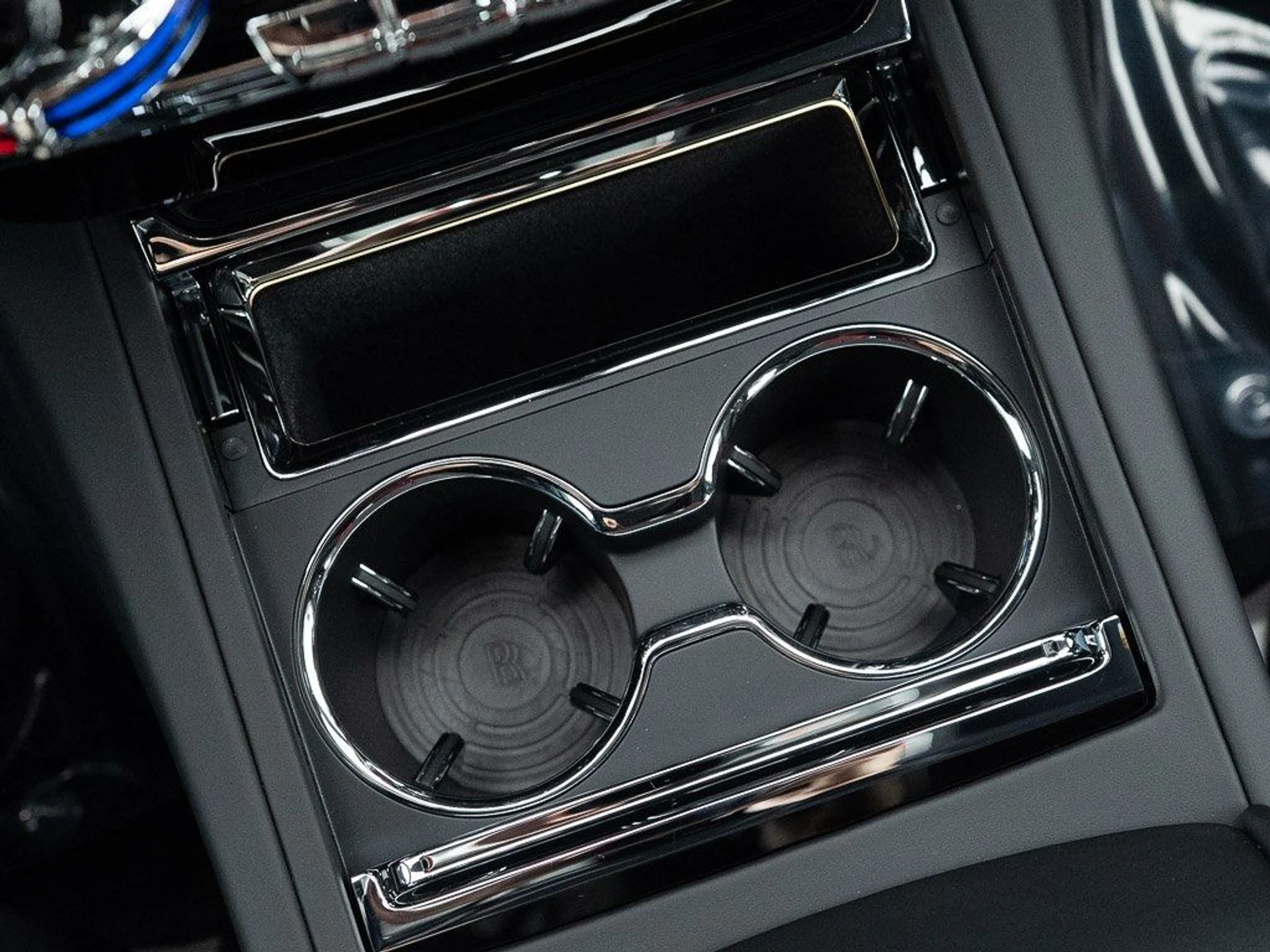 mph040_1515301659_aa3463032f0278b1c2c3138aa3931718_4a52f6845a