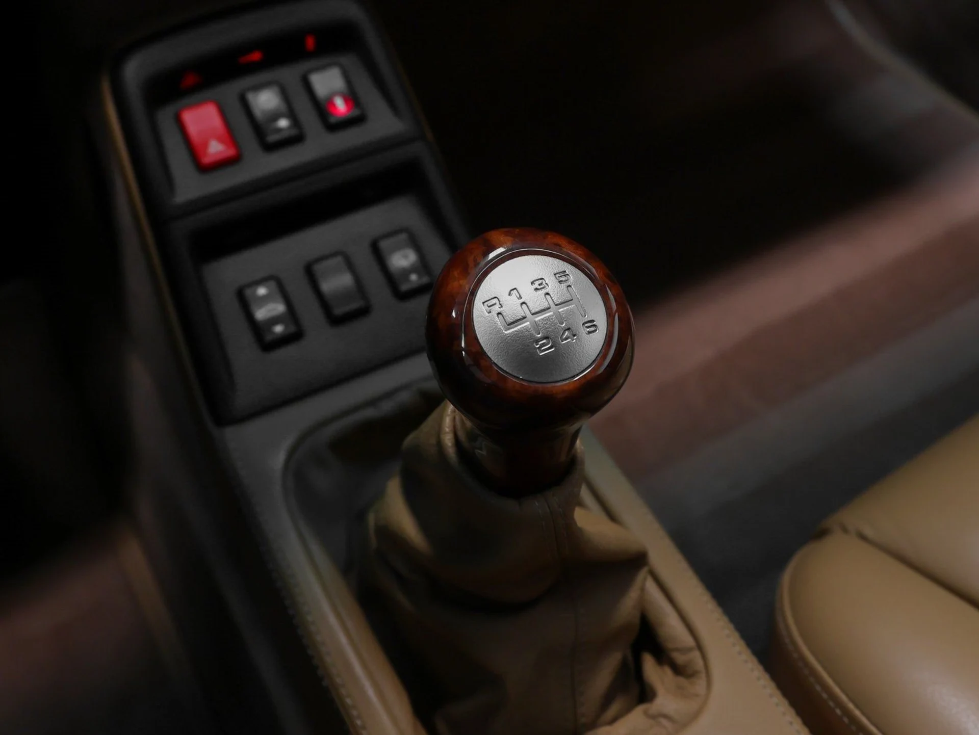 mph040_1521488813_41_70bf5c5a75