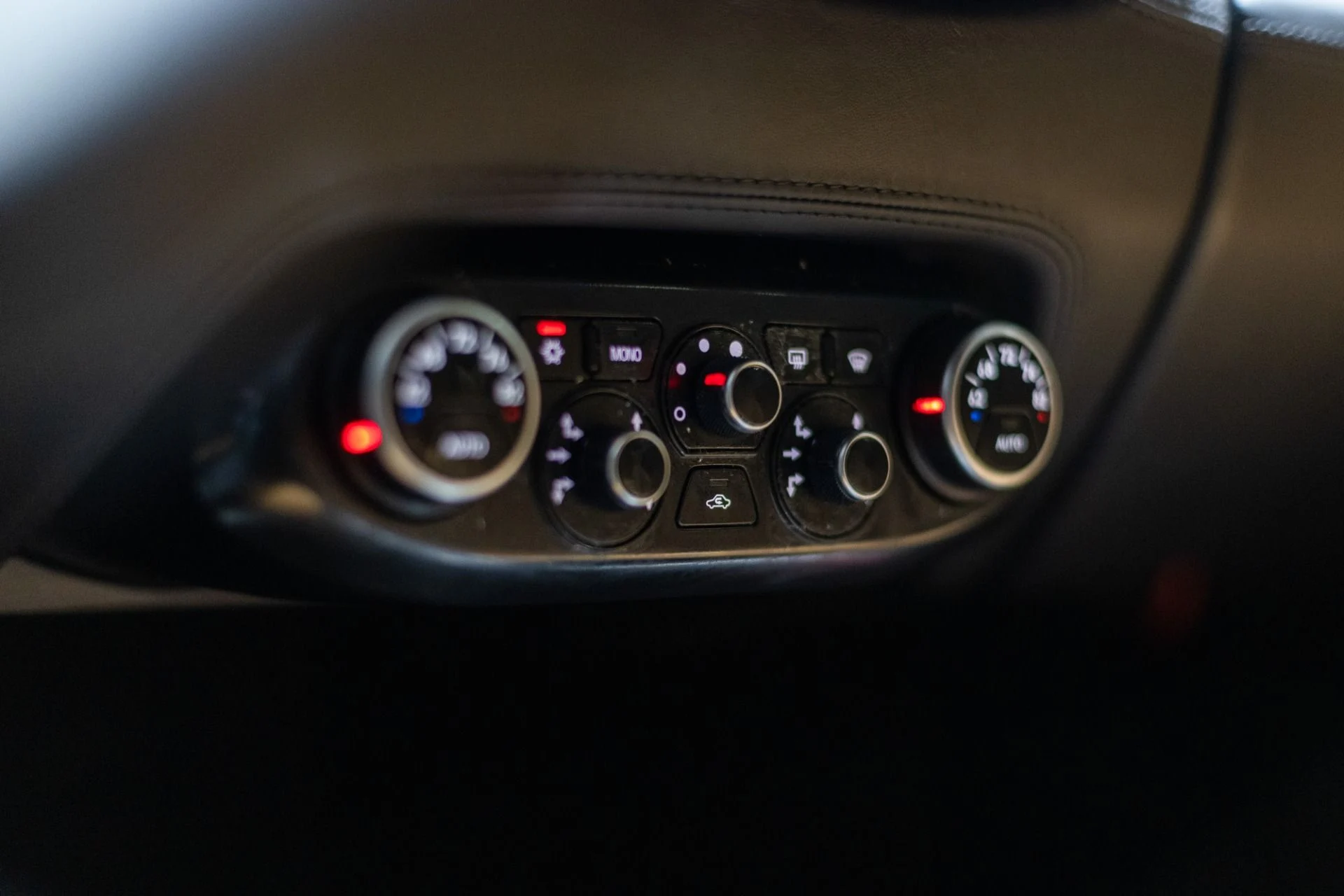 mph040_1527927039_Used_2011_Ferrari_458_Italia_Rossa_Corsa_Front_Lift_Backup_Camera_1770937969_dce0c58f44