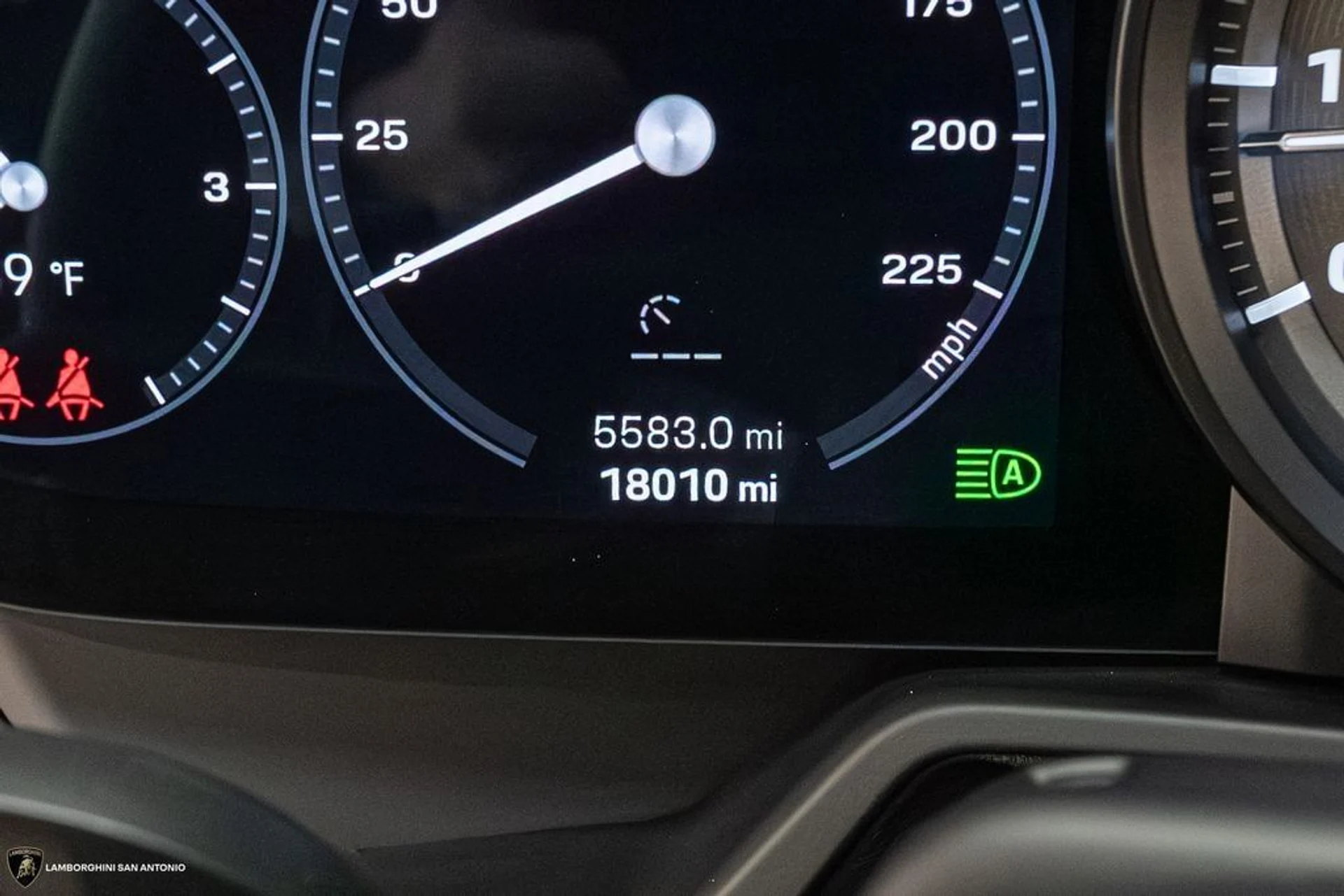 mph040_1532366576_40e6337f8354c643acc46f0b3c245e50x_110026586f