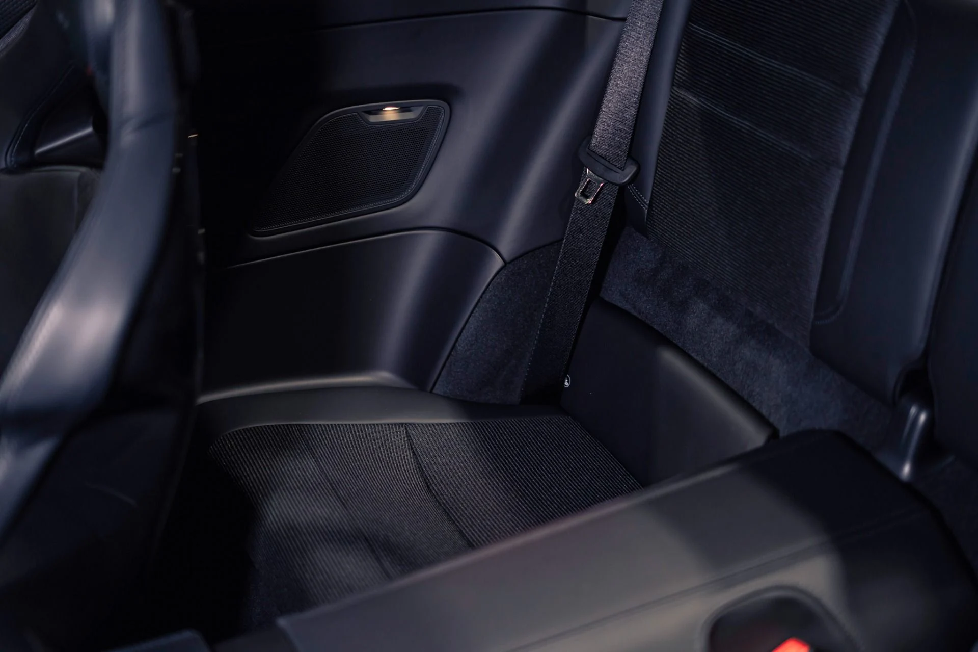 mph040_1535063887_Used_2026_Porsche_911_GT_3_Touring_Lightweight_Package_1776110091_8cfaf44b42