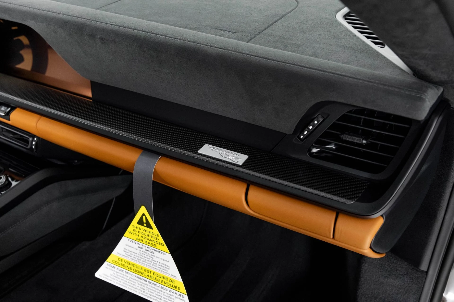 mph040_153745540_Used_2025_Porsche_911_GT_3_RS_1764185272_8c2c1203df