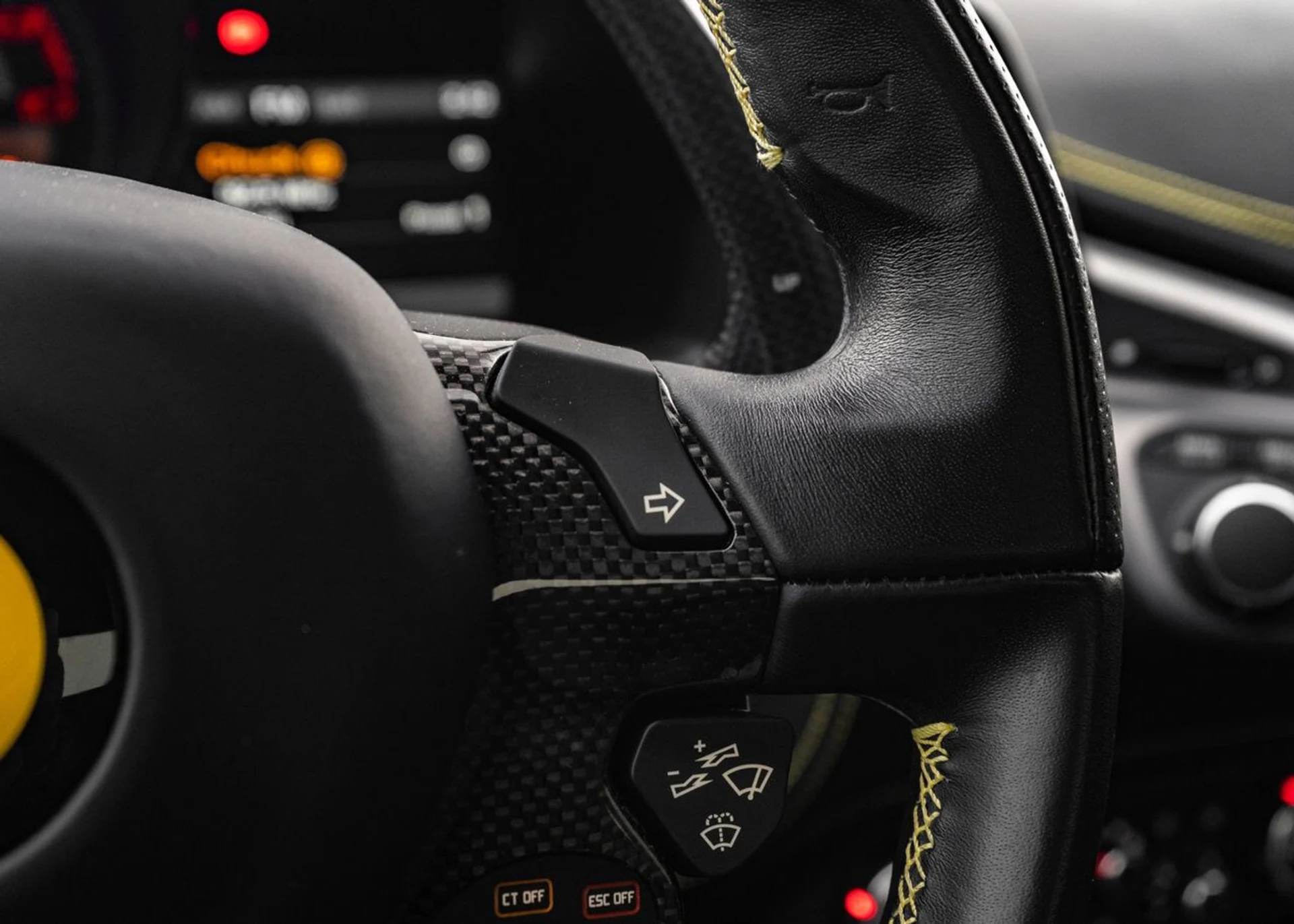 mph040_154177070_ferrari_458_italia_2015_2e619864fb
