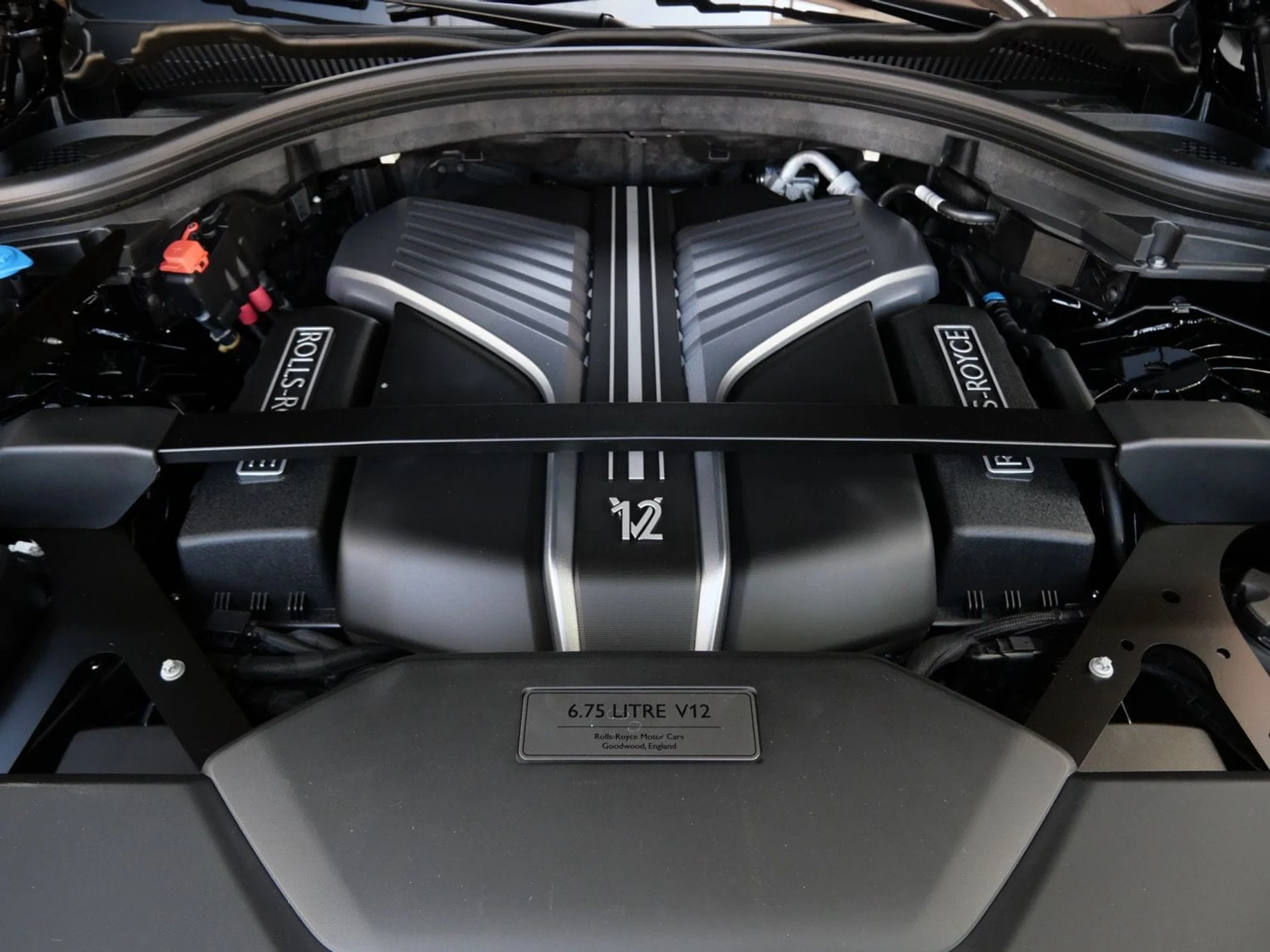 mph040_1545404288_7c070be104bb9079f2972ddaa0057377x_b4d7f84ad5