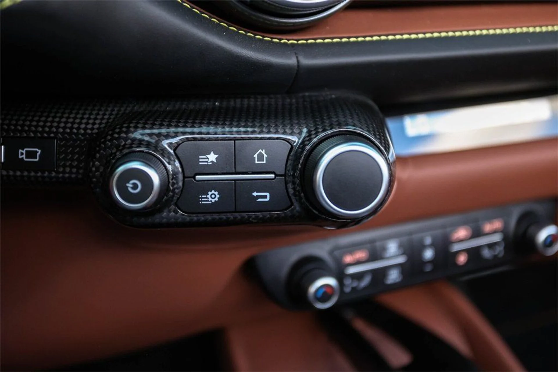 mph040_1556545632_e6cd4a1935c59d2ee20ae6163855c10a_68abde659d