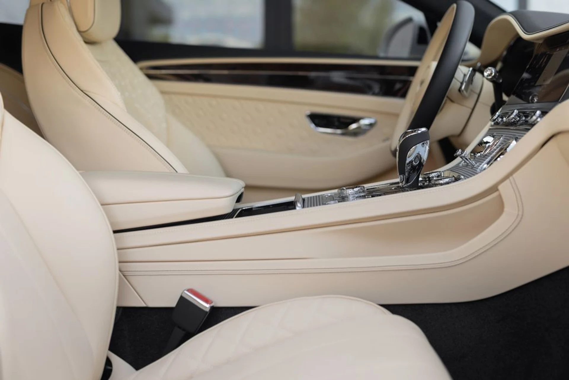 mph040_156231697_a9a834ec478acb24499e86281d2db733x_221485cc20