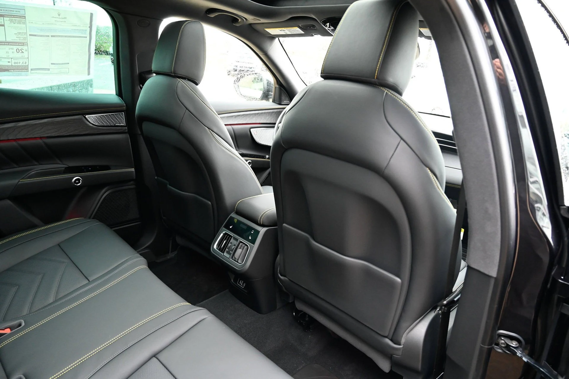 mph040_1604042013_6b8468a424a047afaa9067c7d1742193_430361a316