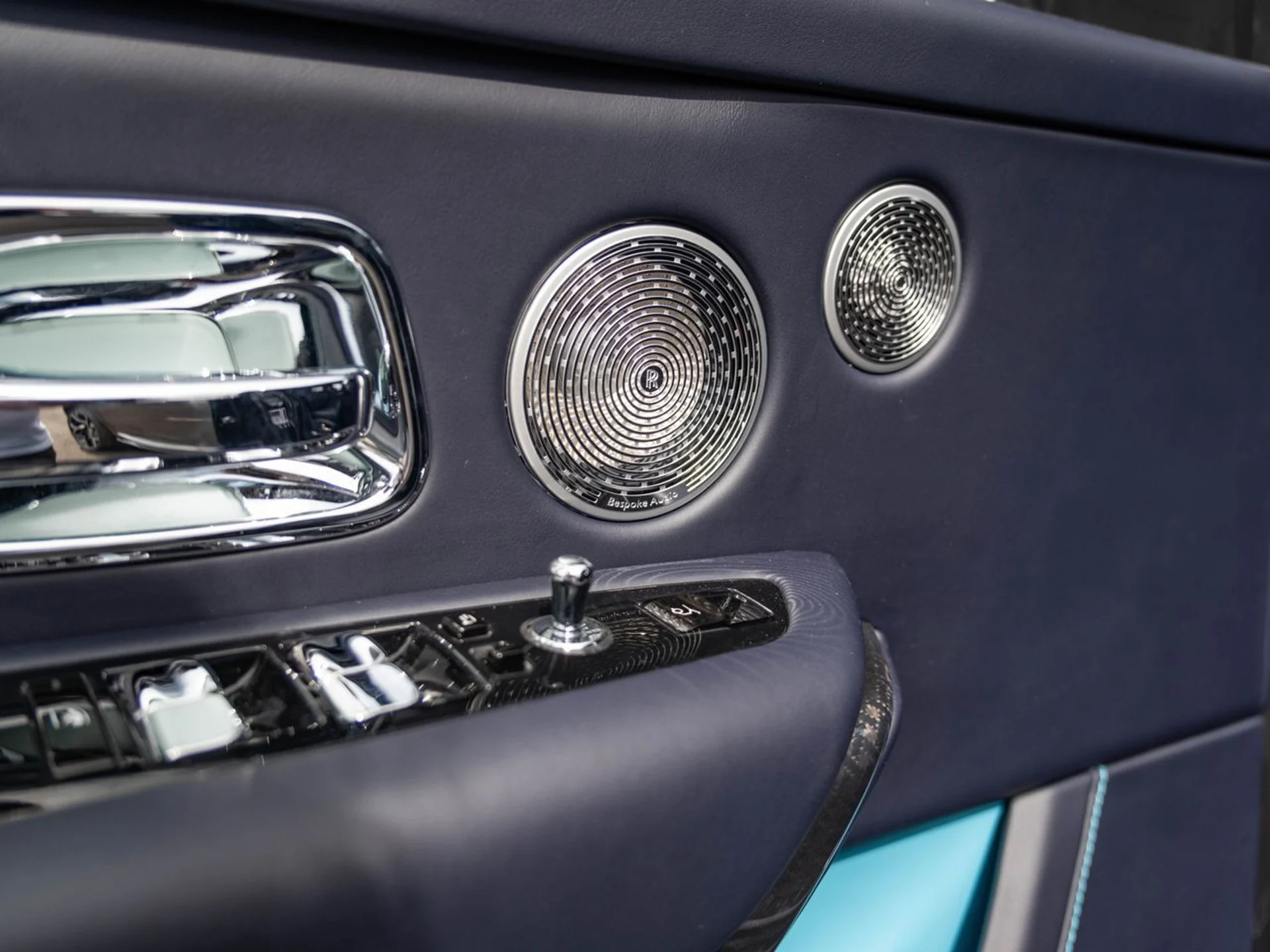 mph040_1607815293_1b020152a074007e90130ba82d01150bx_3998371dd6