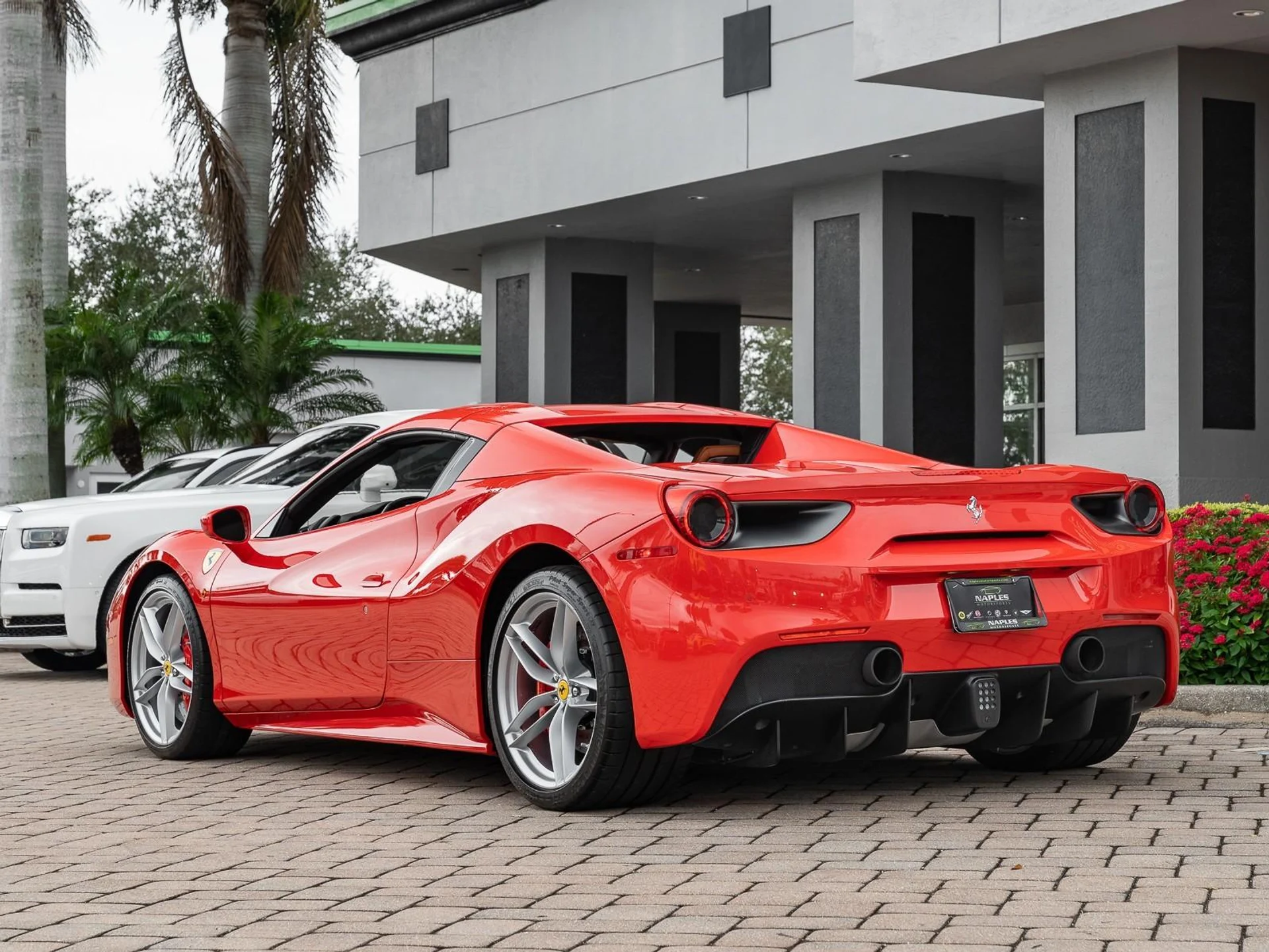 mph040_1611115628_Used_2019_Ferrari_488_Spider_Convertible_1771513881_20e0855adb