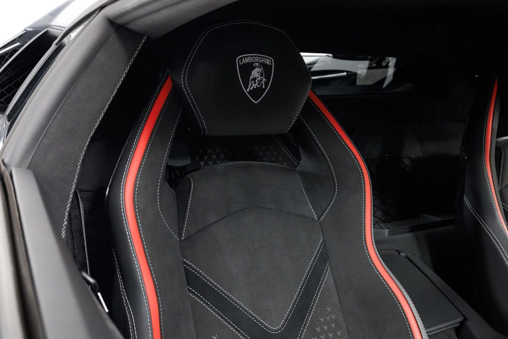 mph040_1613481972_Used_2022_Lamborghini_Aventador_LP_780_4_Ultimae_1784925954_1fde82236a