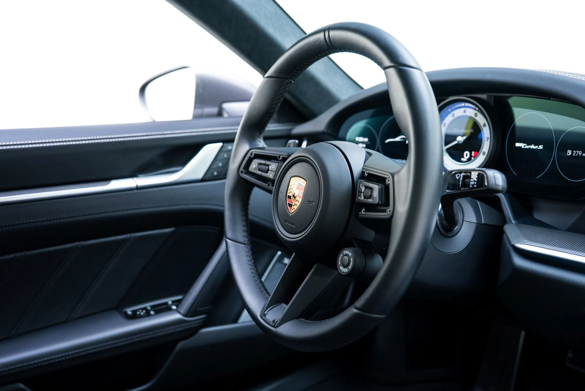 mph040_1623083363_Used_2024_Porsche_911_Turbo_S_1769194059_061c3b8574