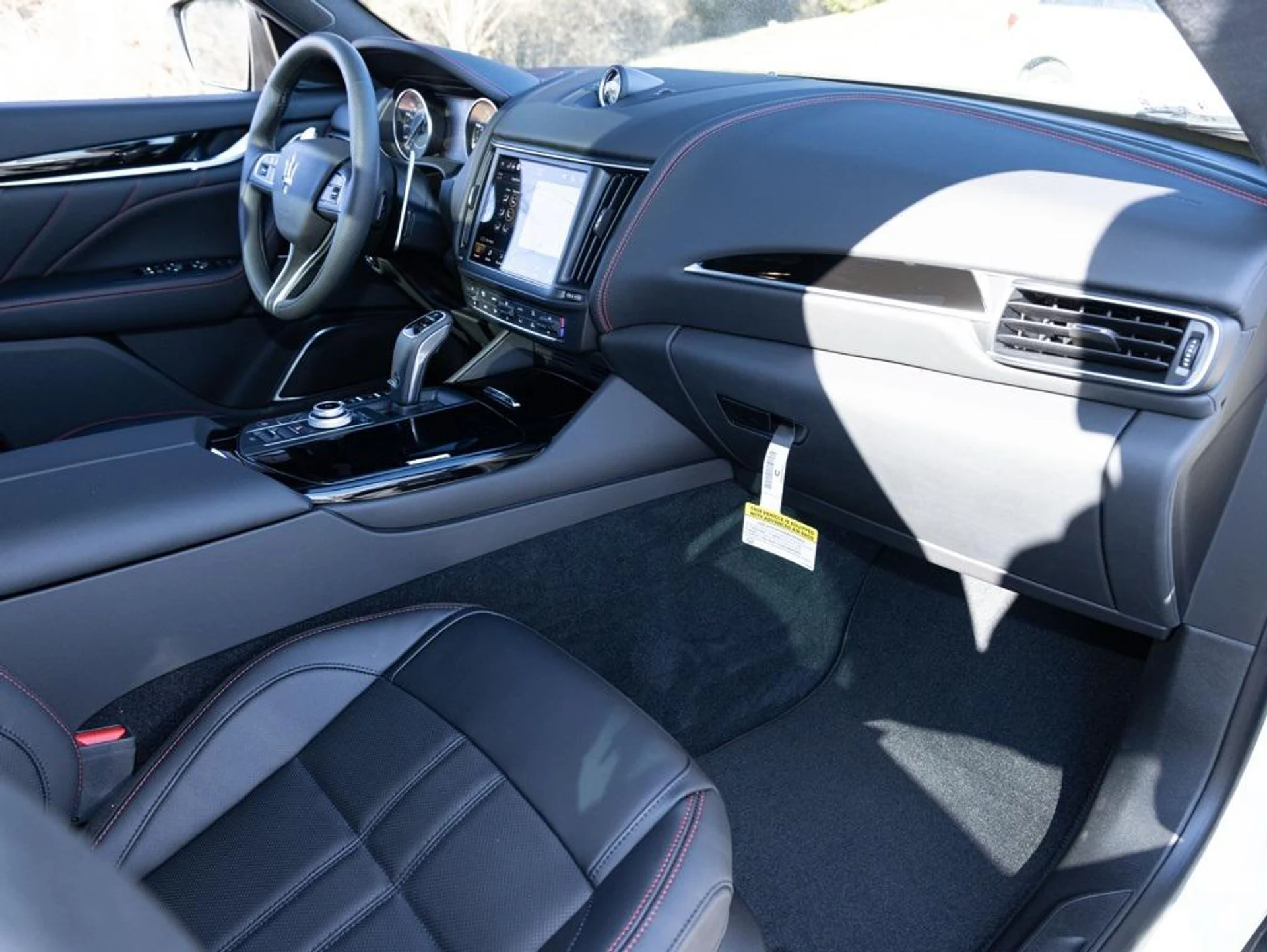 mph040_1625228765_481733642_693e4b78892601e31d6bba4c_0da84057a6