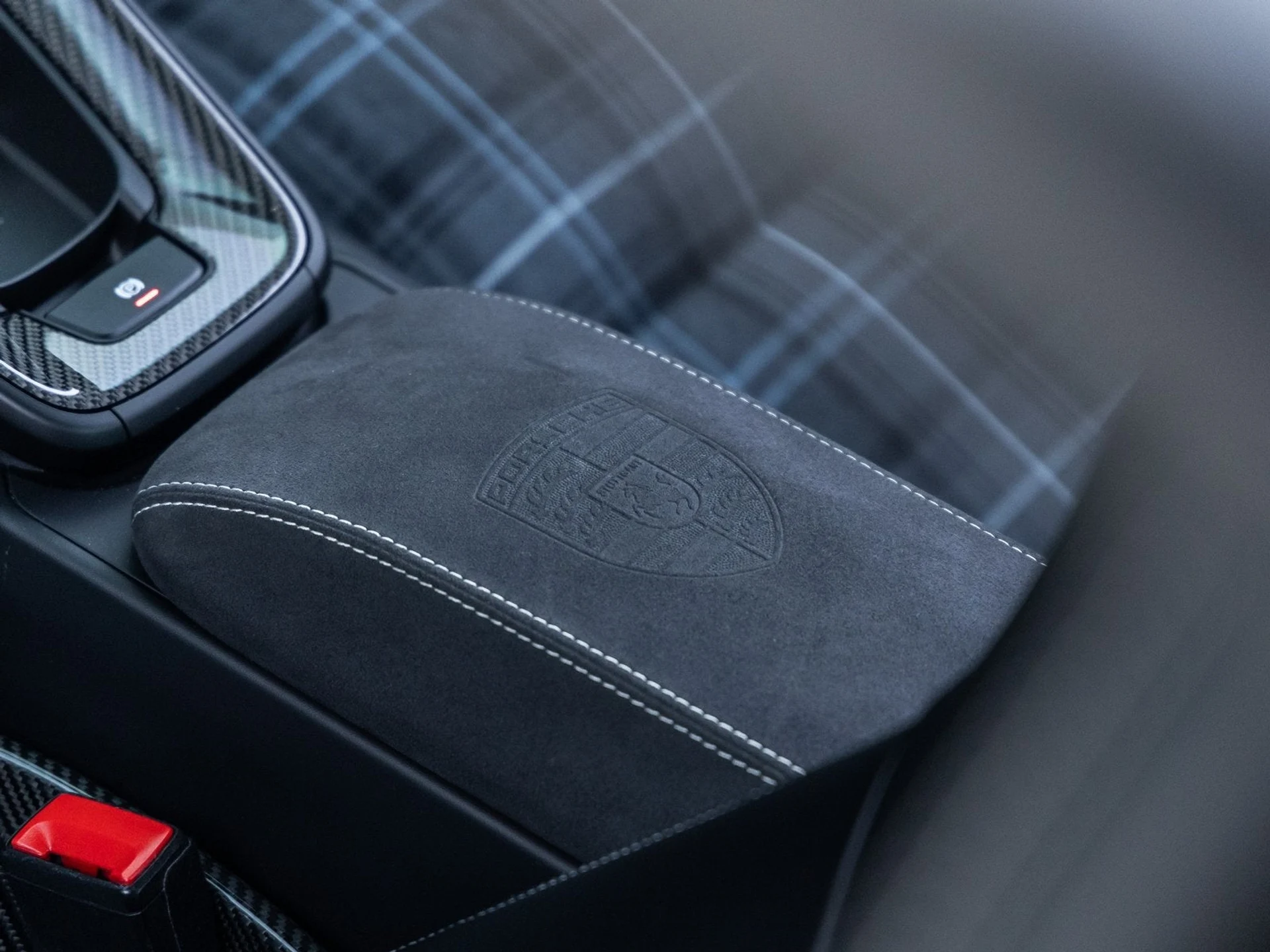 mph040_165620089_41_167a50a13e