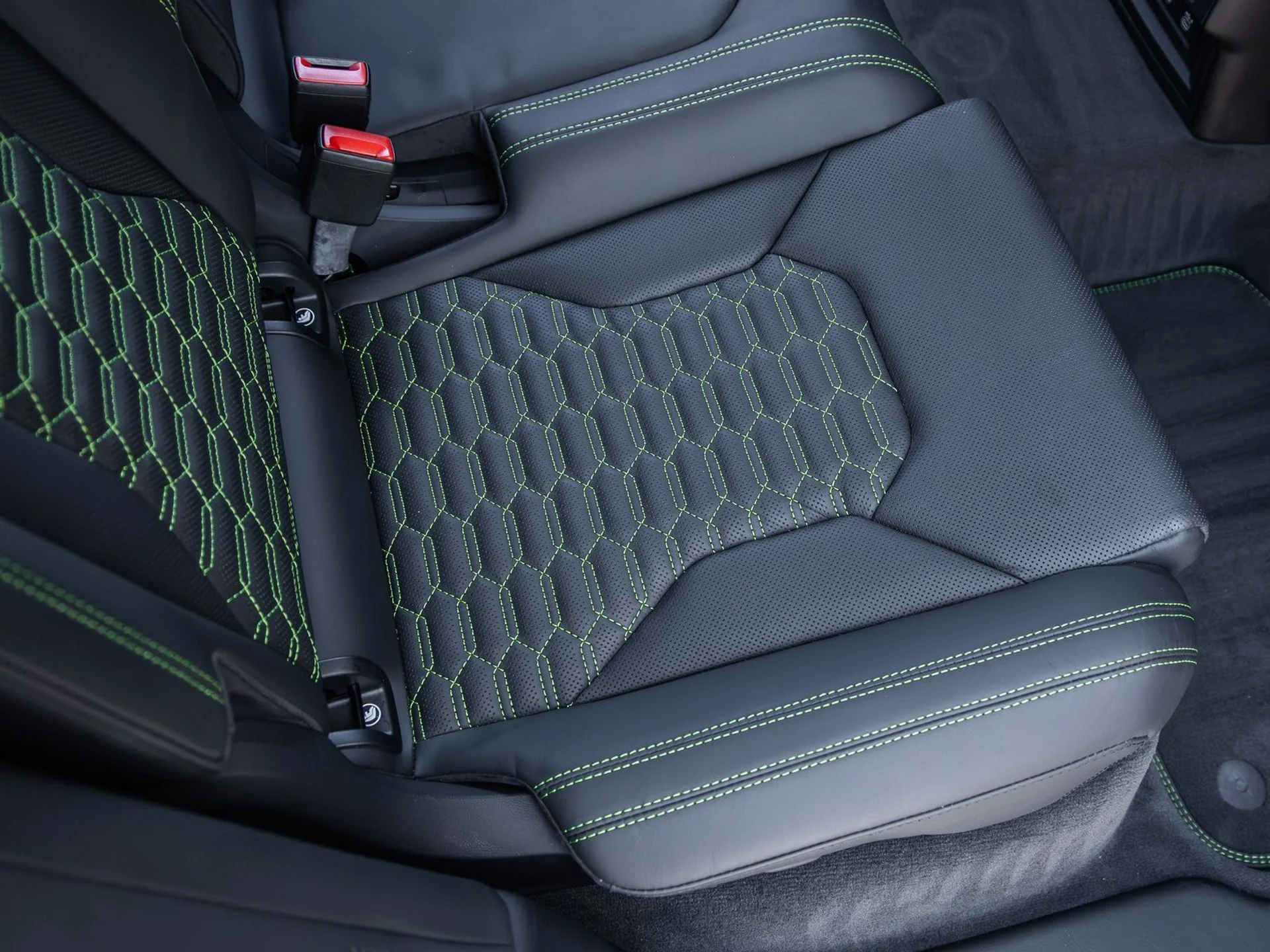 mph040_1658687652_41_836e43b5f1