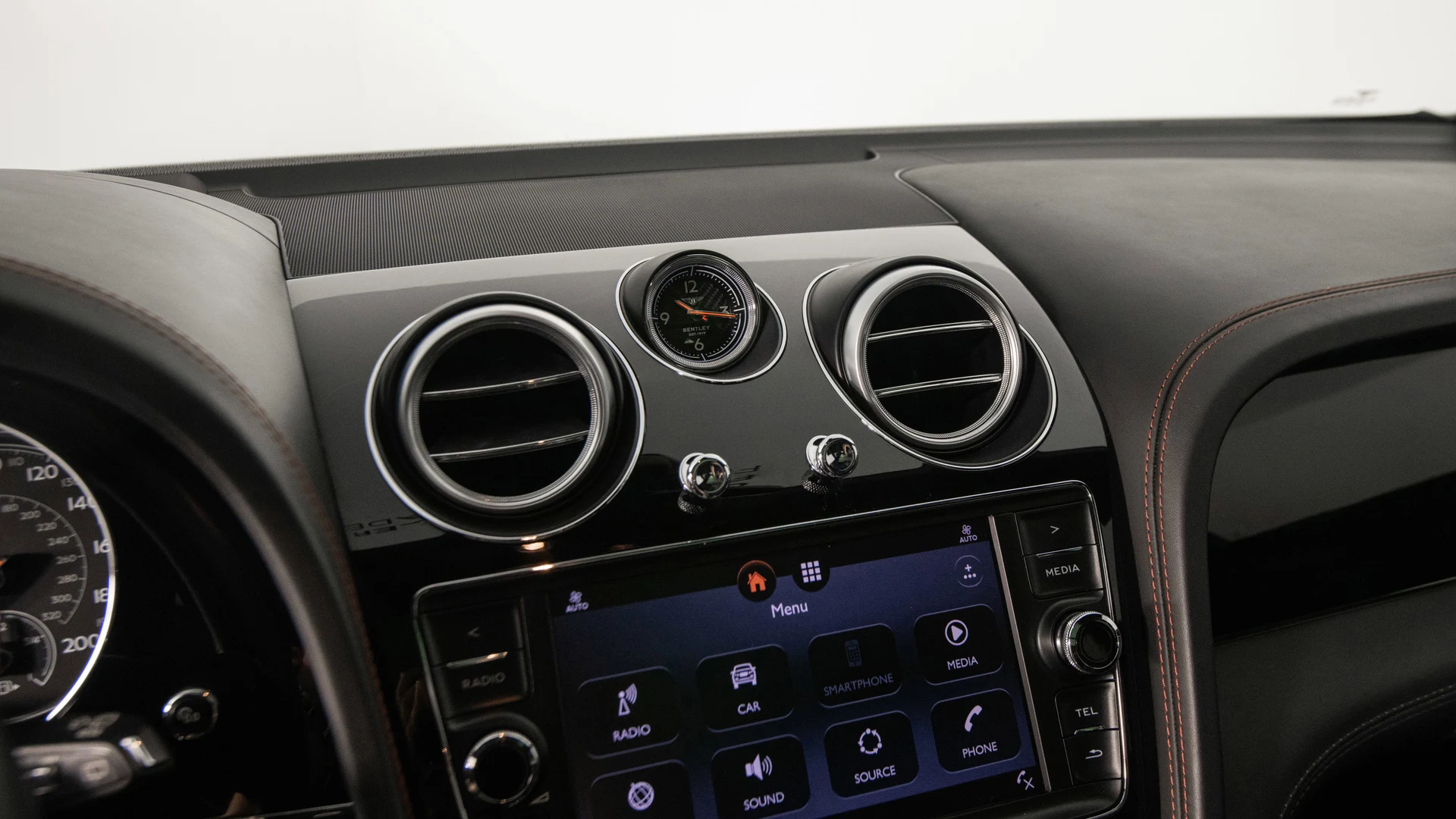 mph040_1662526330_14f80afbd3a34f128b204d7024f04136_3879a0b7c0