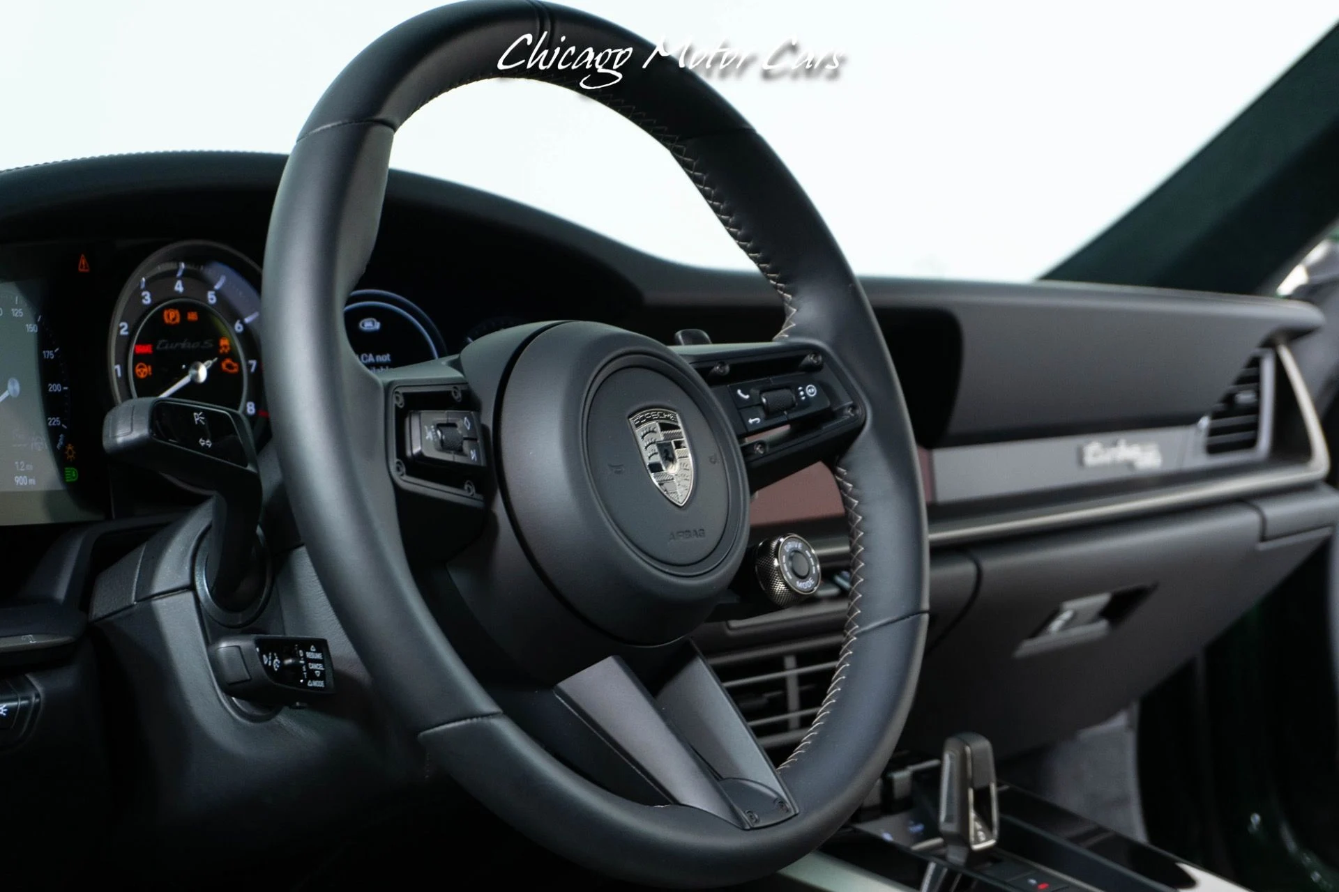 mph040_1668321056_13066_p41_l_8f86bba666