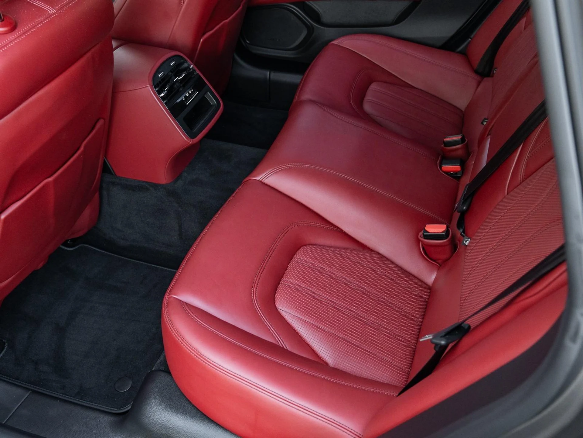 mph040_1681988466_Used_2022_Maserati_Quattroporte_GT_1765231541_6bc375a4f7