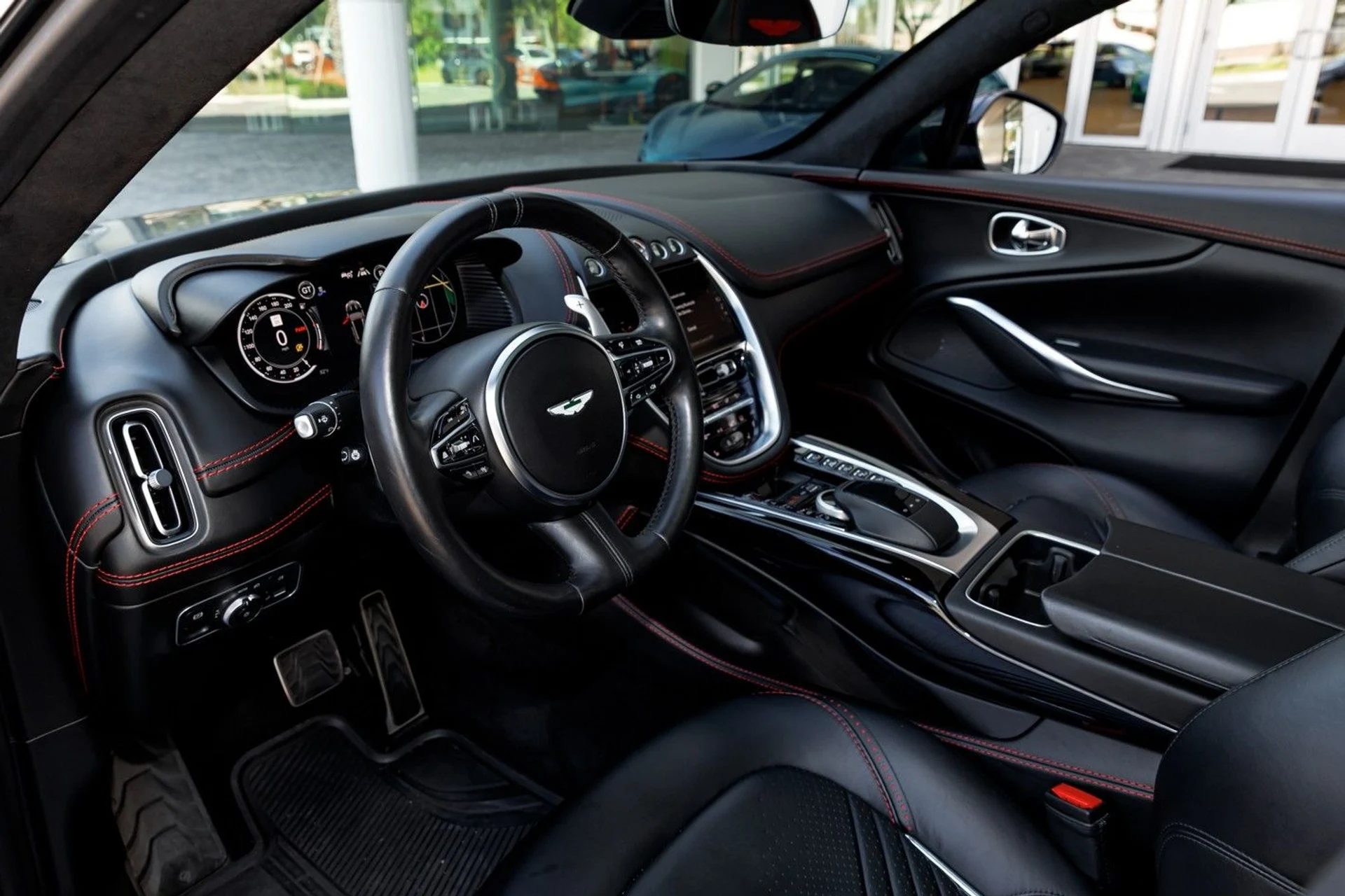 mph040_1682363742_Used_2021_Aston_Martin_DBX_caa52a71c7