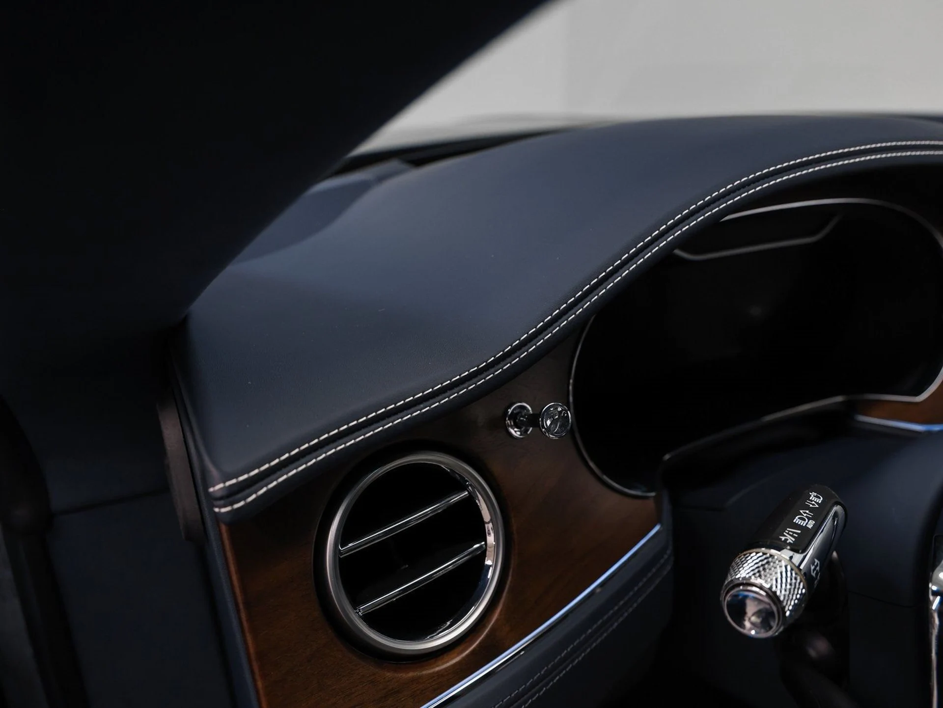 mph040_1687163550_41_5428892a27