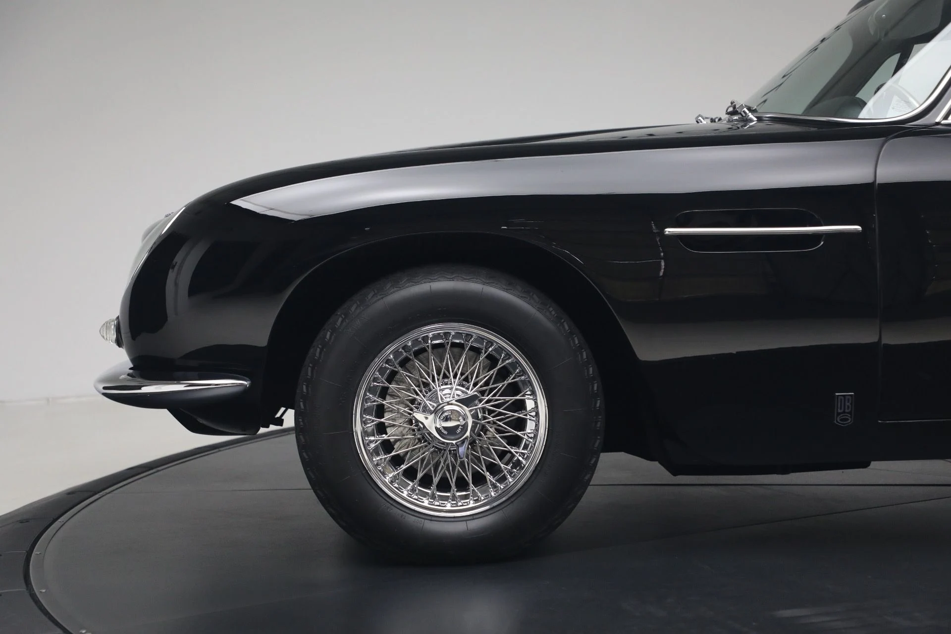 mph040_1695656826_Used_1968_Aston_Martin_DB_6_1793123624_317ea90a83