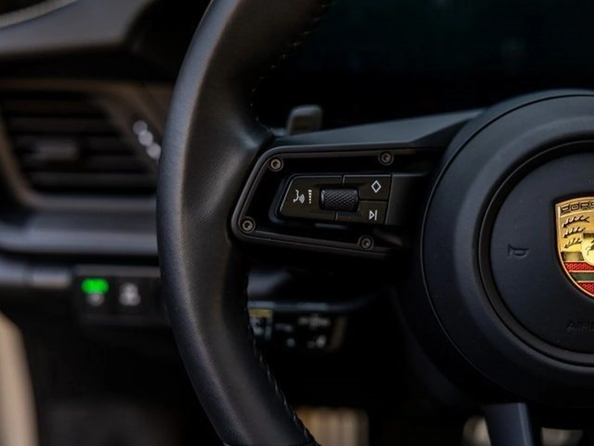 mph040_1699880876_41_f5e4165291