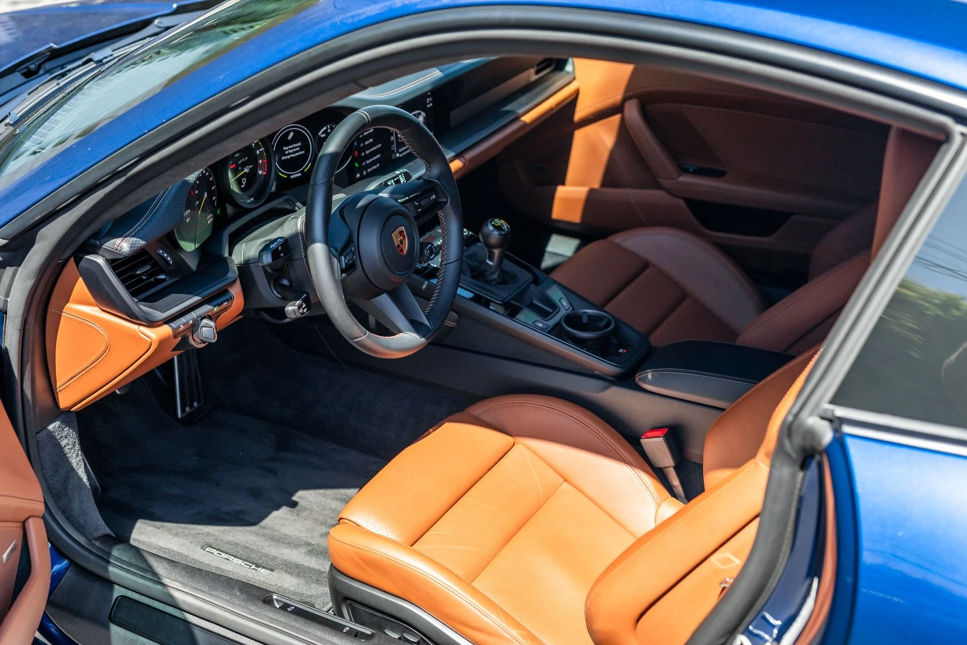 mph040_1704642902_Used_2023_Porsche_911_GT_3_Touring_1772137661_be30ffeaf6