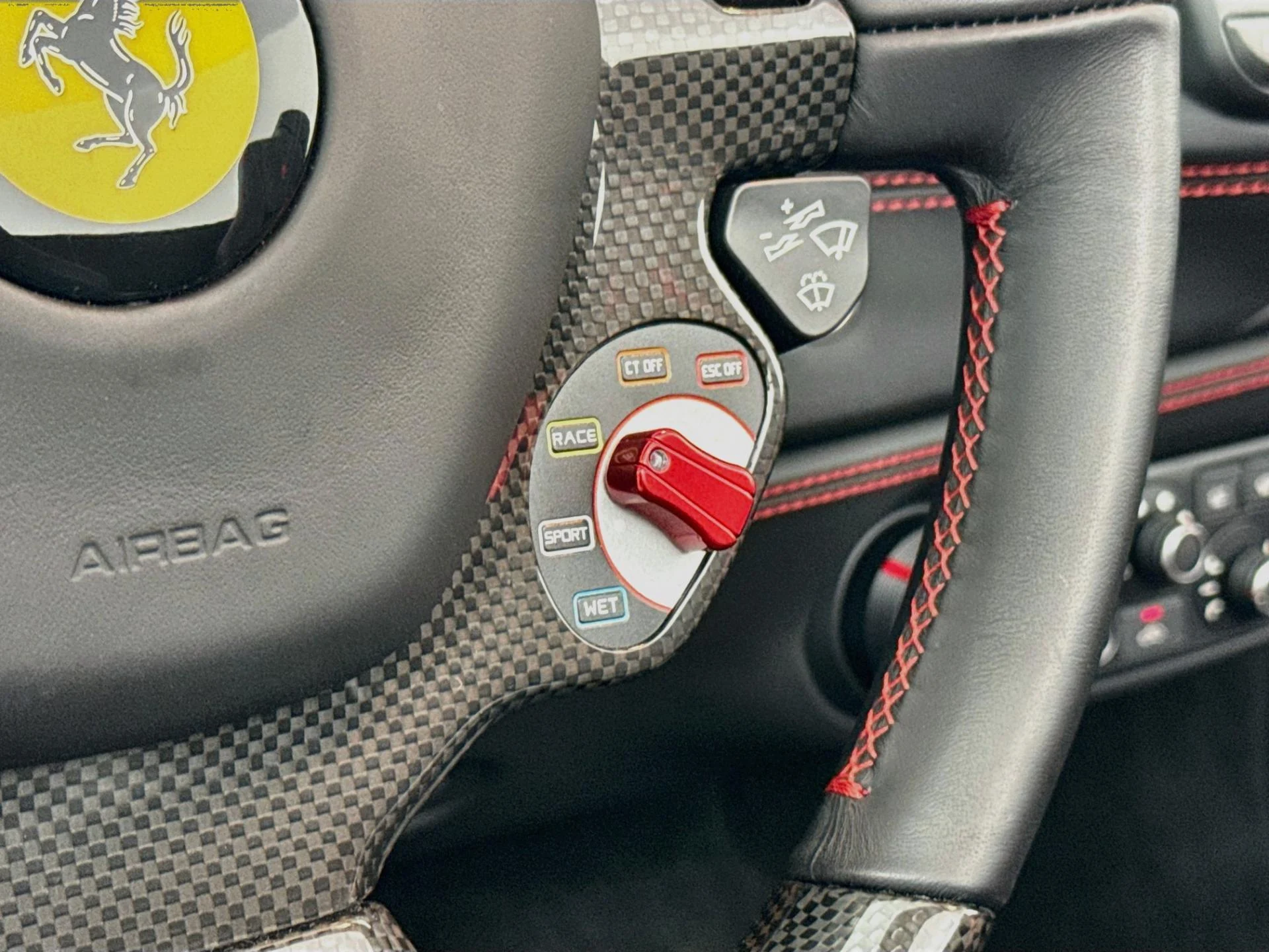 mph040_1708745772_Used_2019_Ferrari_488_Spider_1787009348_26676d5db7