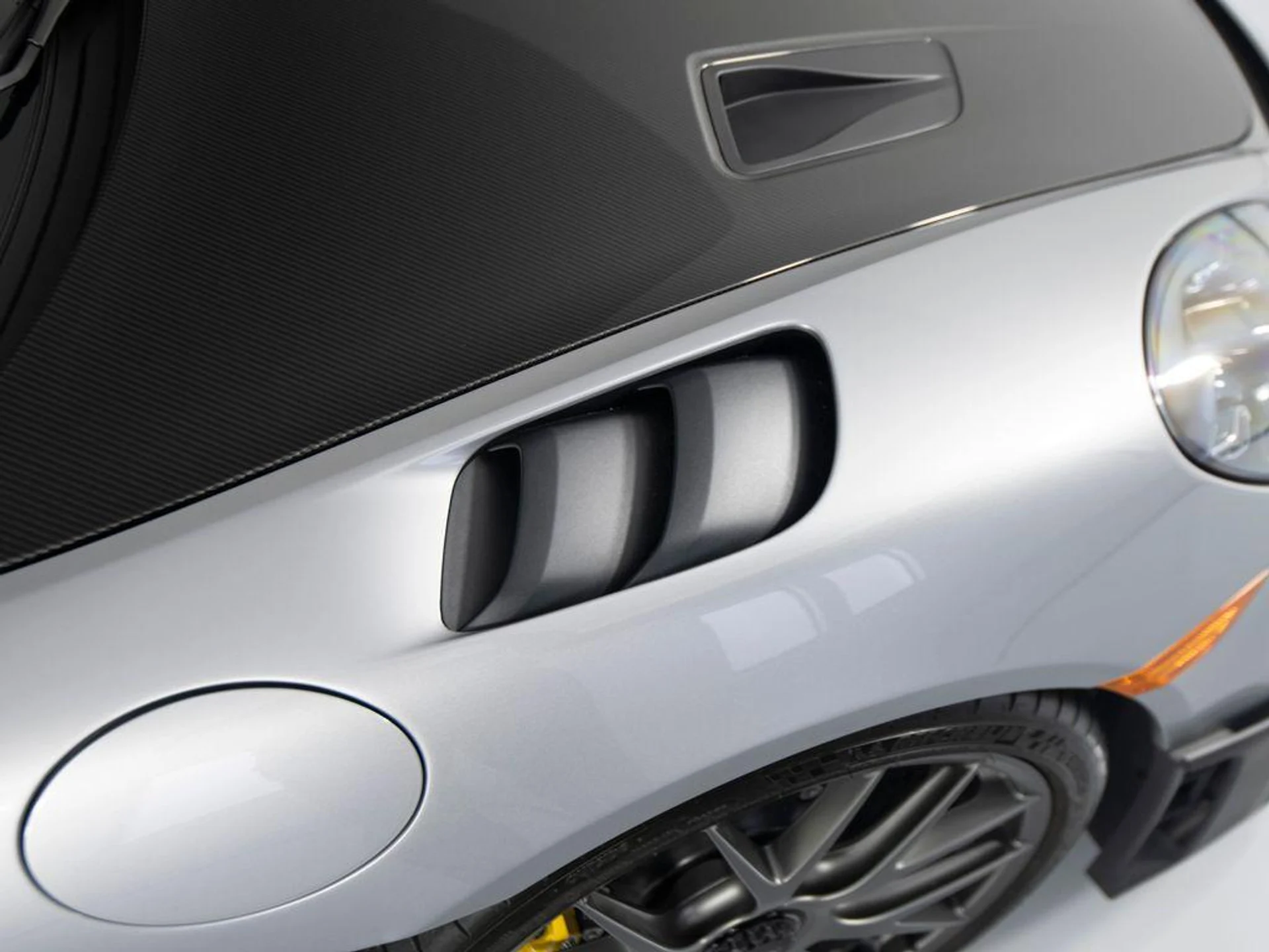 mph040_1708807457_mp_S_Aa_K1_BE_1as_SHB_Ym_M0_Gf_P5_Bj_Q_cb1ac45f70