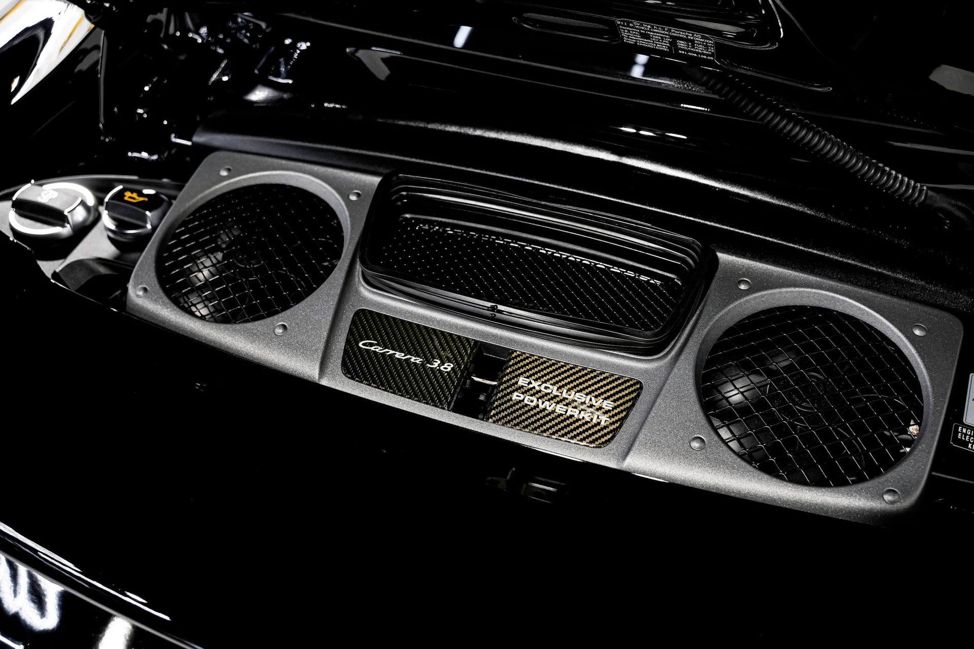 mph040_1731319817_70115c4e5ab580730bbbd26cecd9b61fx_1e692e7887