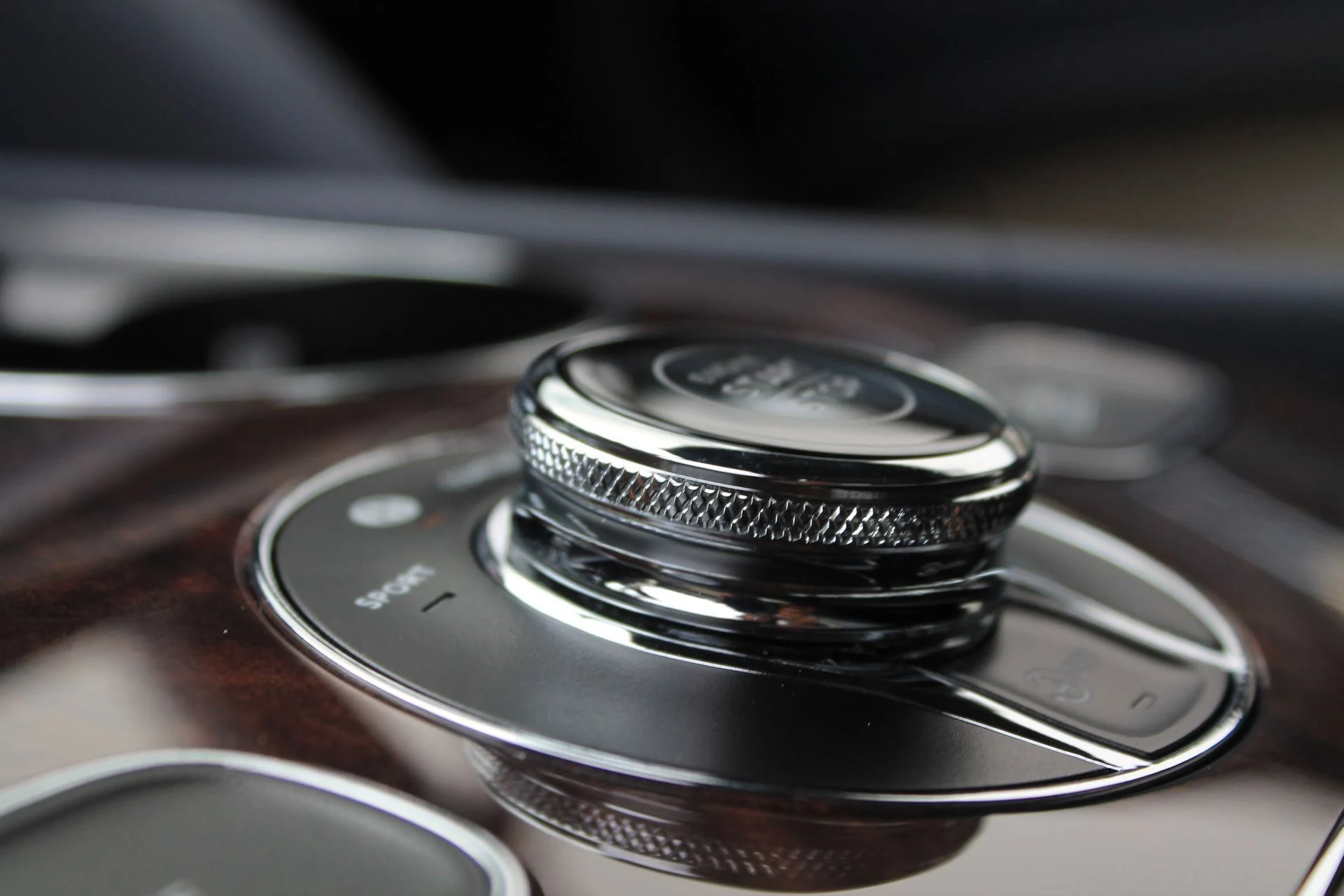 mph040_1744451875_048f76ebedd94741a42f4094e5d0eb2a_cbe5235ea4