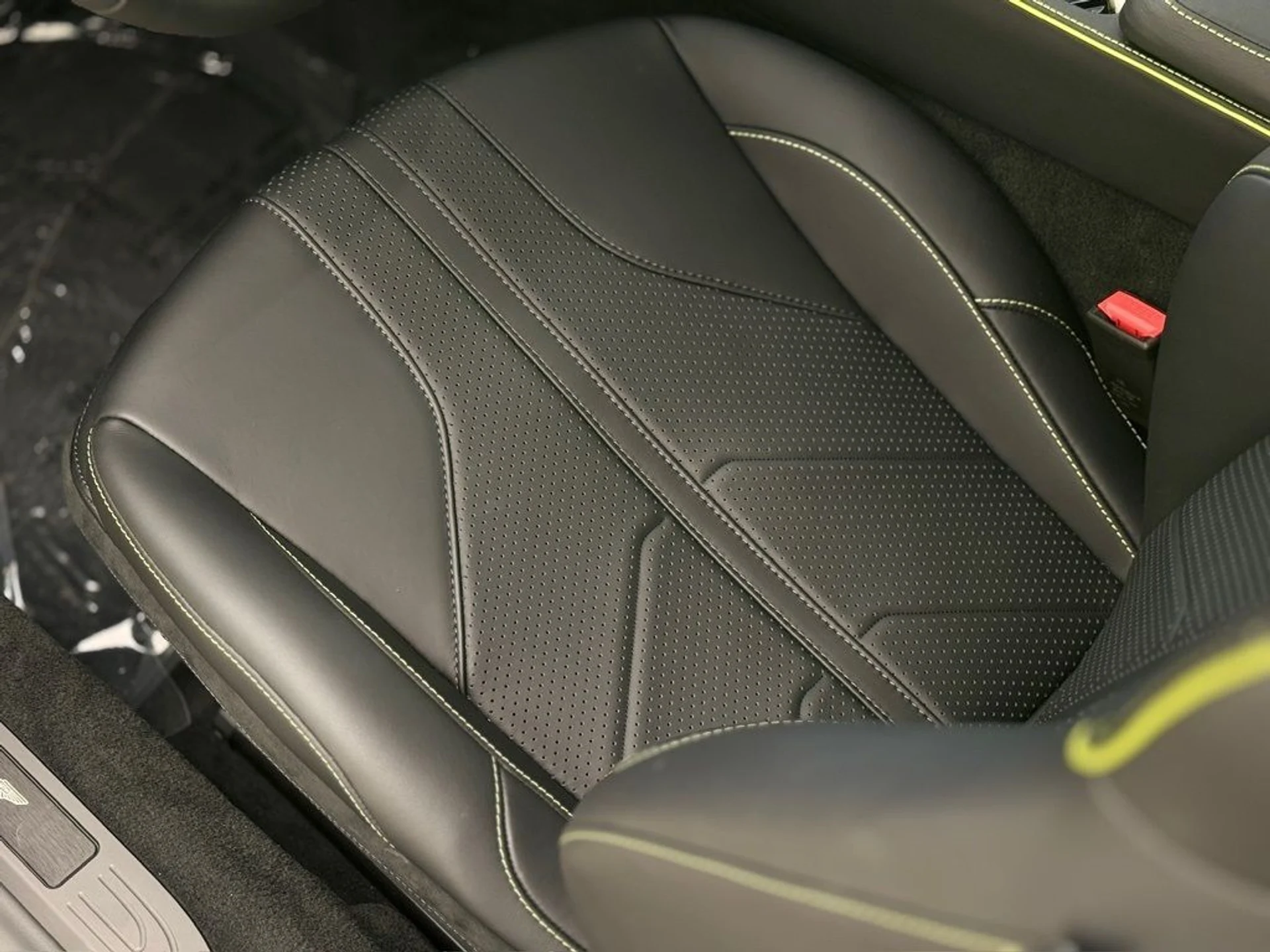 mph040_1751003167_zeo100bsnyhwm16u4i1m98eiedu9_14225c985f