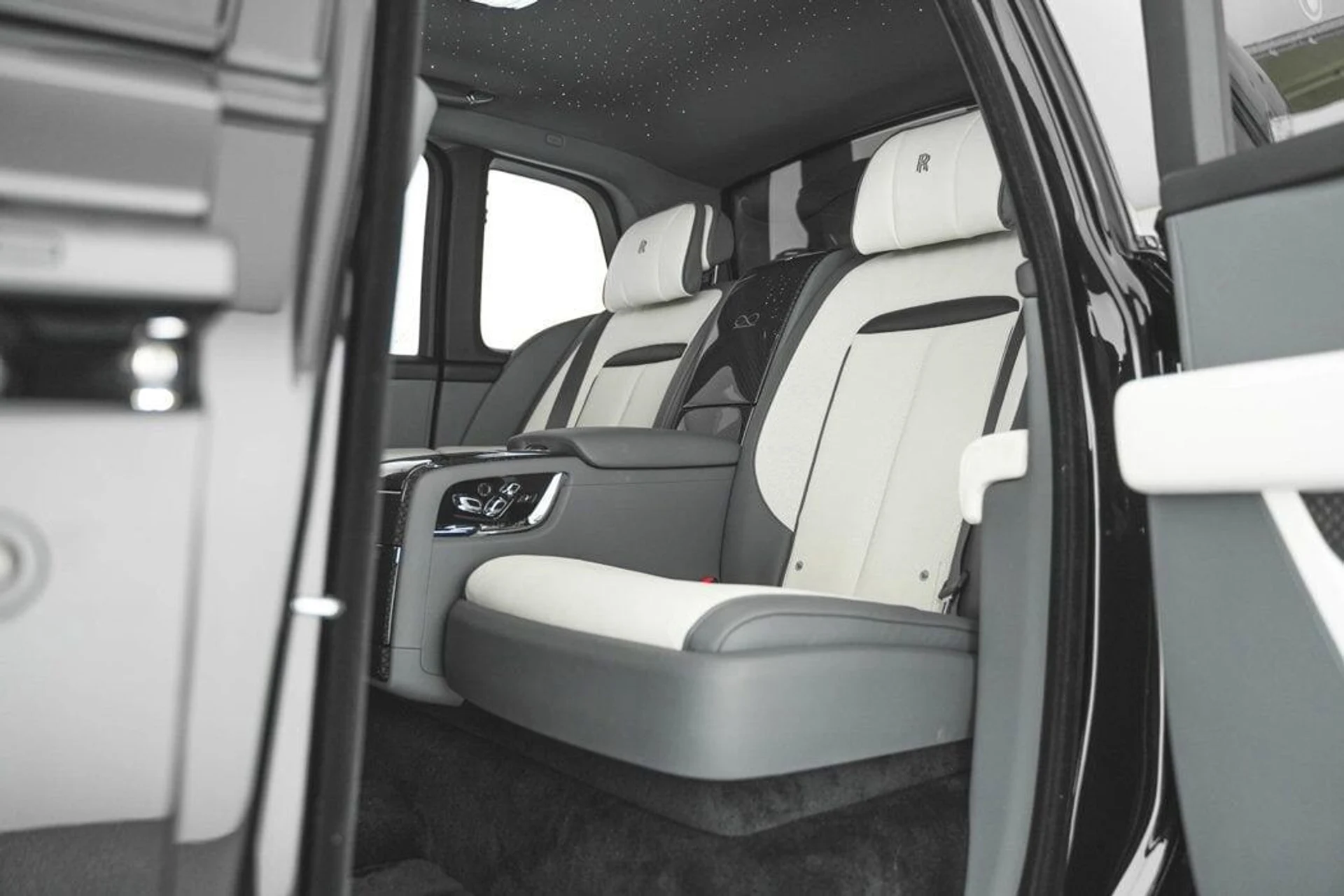 mph040_1753014299_846a50a2b1656bdb0f6247bc959e179dx_bca3d1c019