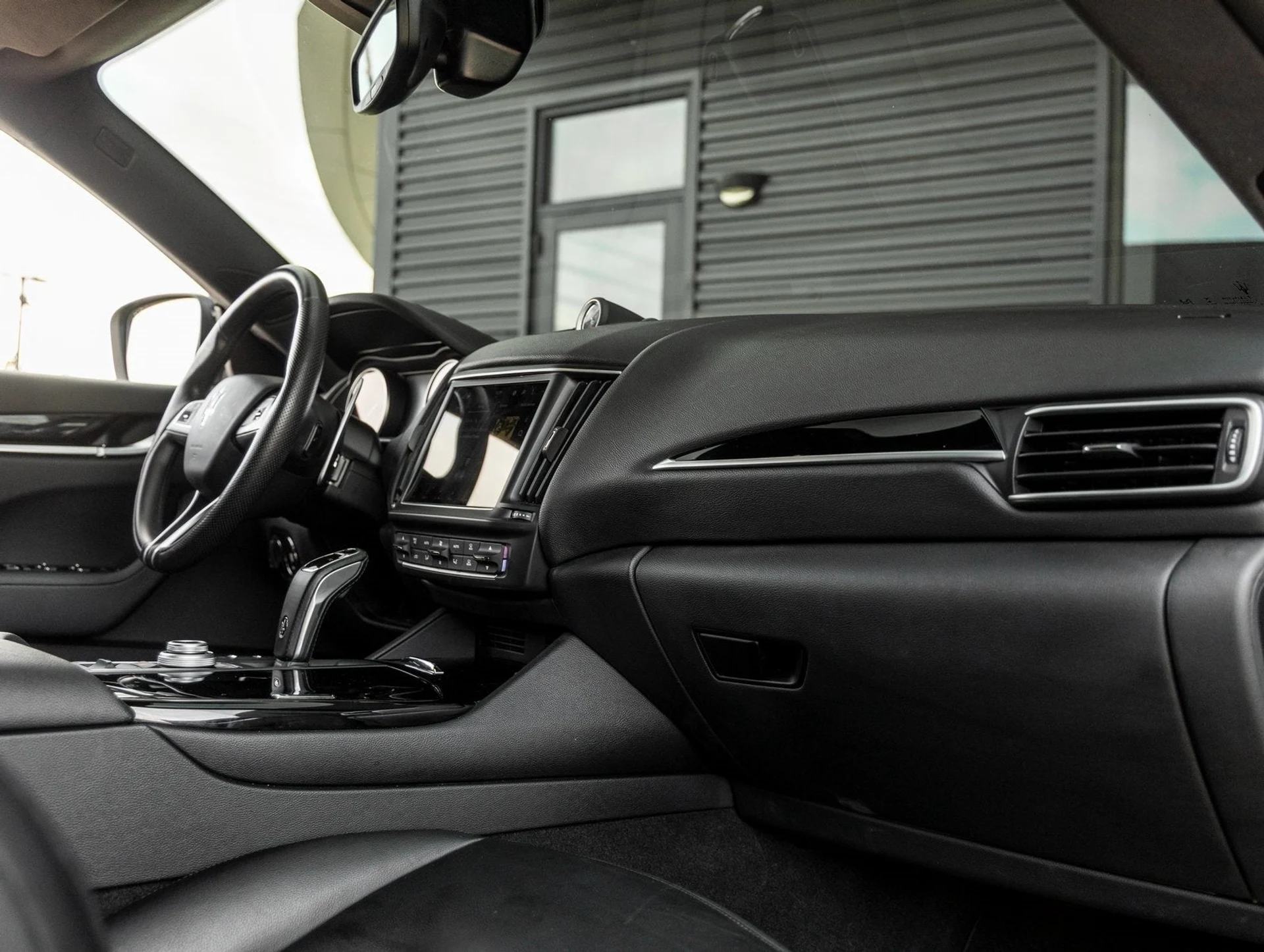 mph040_1757199063_41_2e516bc61d