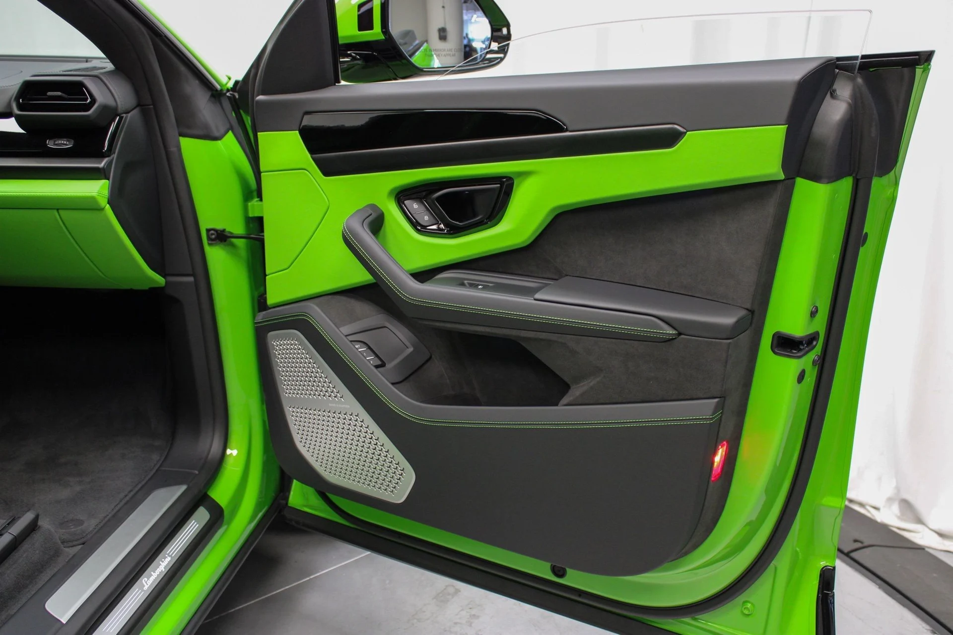 mph040_1765240341_ae5bfa40c6b3cca28757ae287a7d4c8e_5de80d6cd2