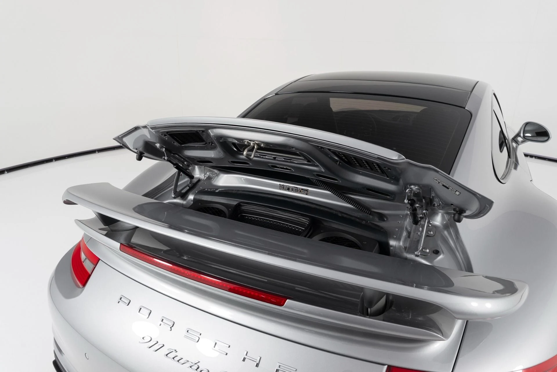 mph040_1769919922_Used_2017_Porsche_911_Turbo_S_1757541098_89f54e2f2e