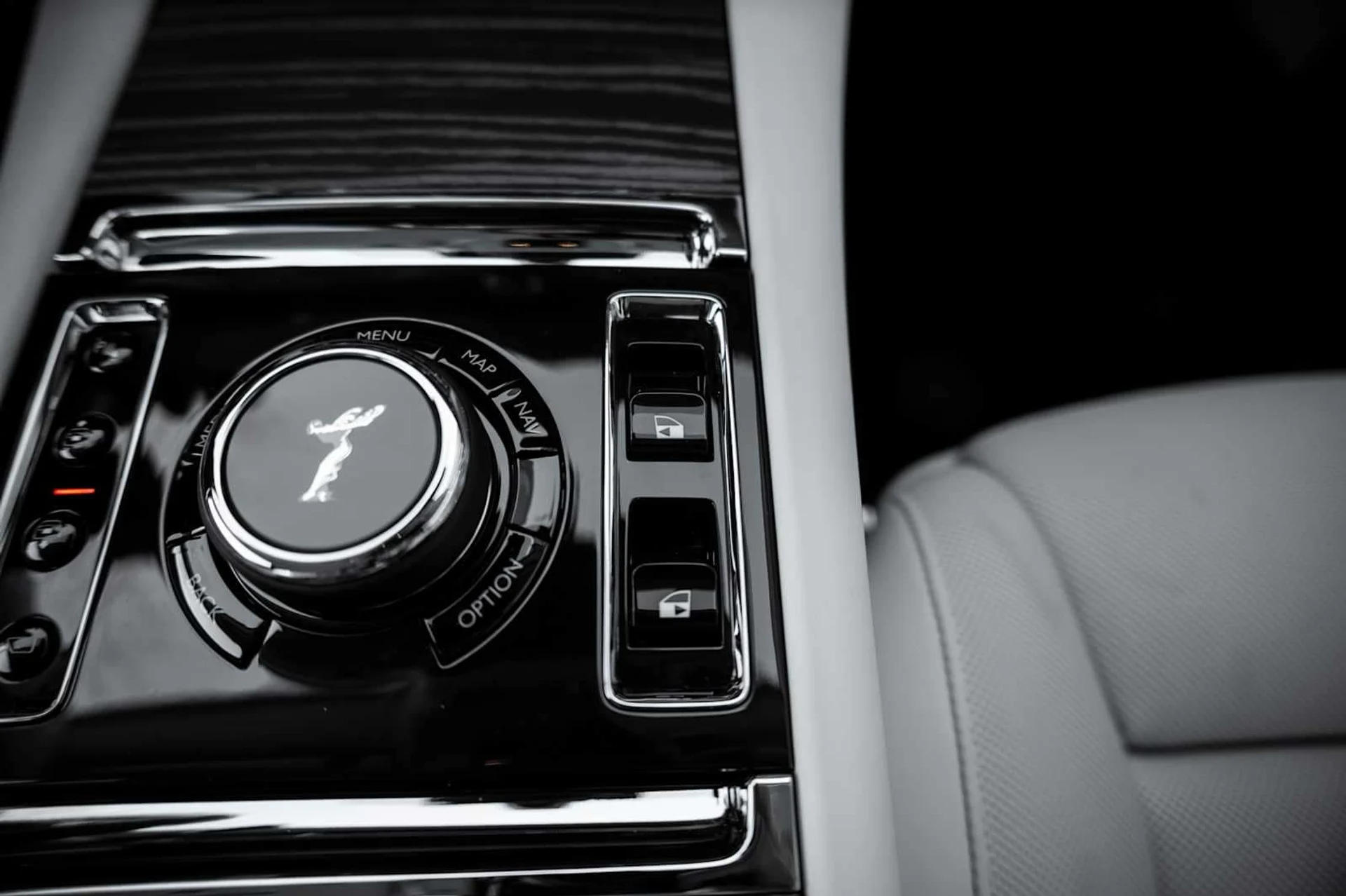 mph040_1790611113_94ba8254f9fe3af65fd40193c10eeed9x_98600ef73d