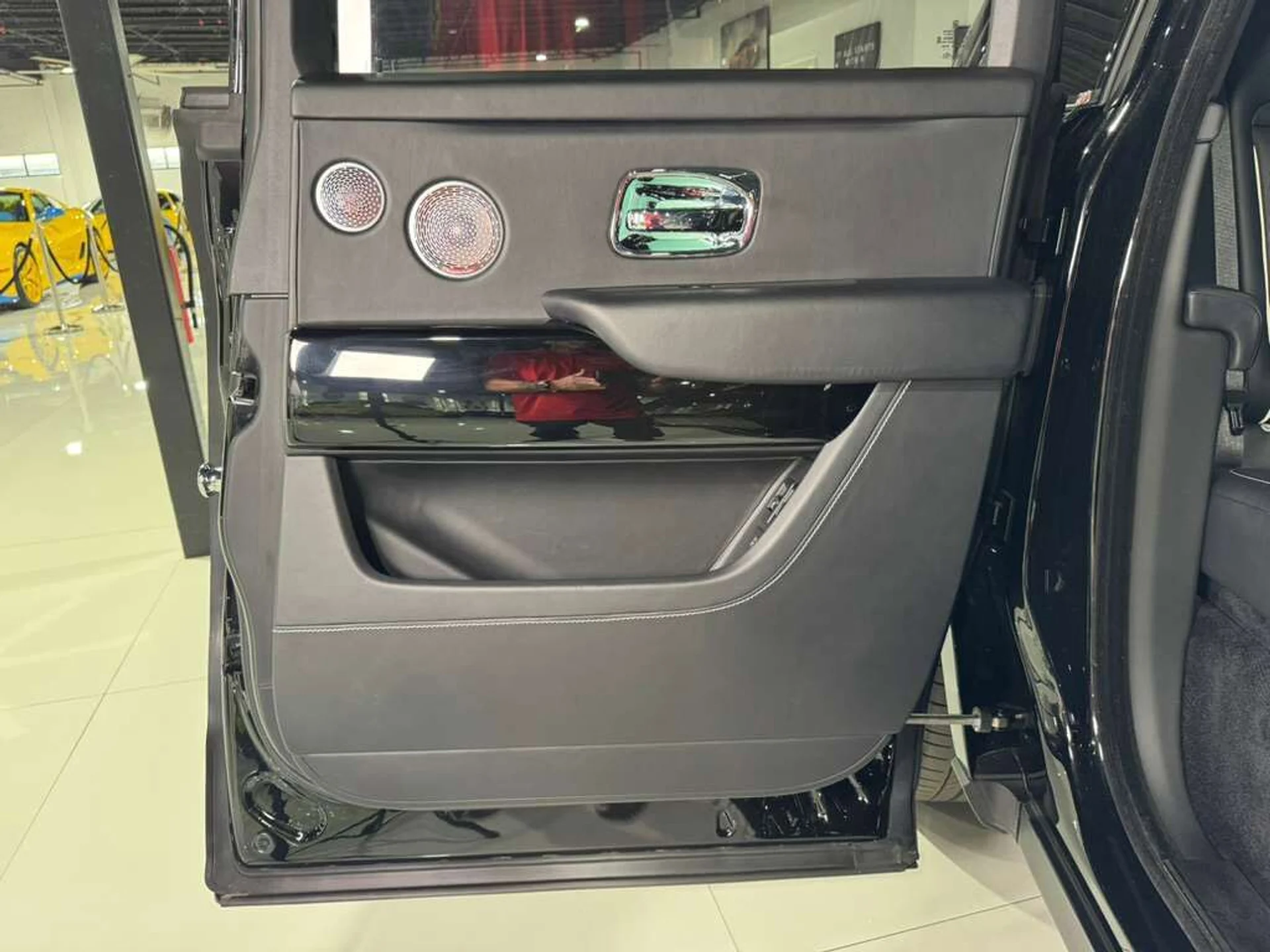 mph040_1801703478_f251ee3cb6e0b58f6da3461ef31915c8_365d3bc045