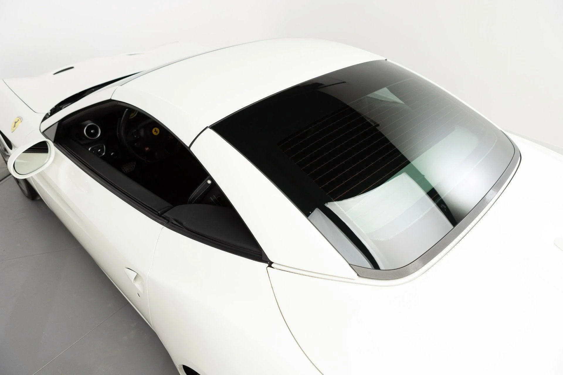 mph040_1816853451_Used_2016_Ferrari_California_T_1777368219_576709d27c