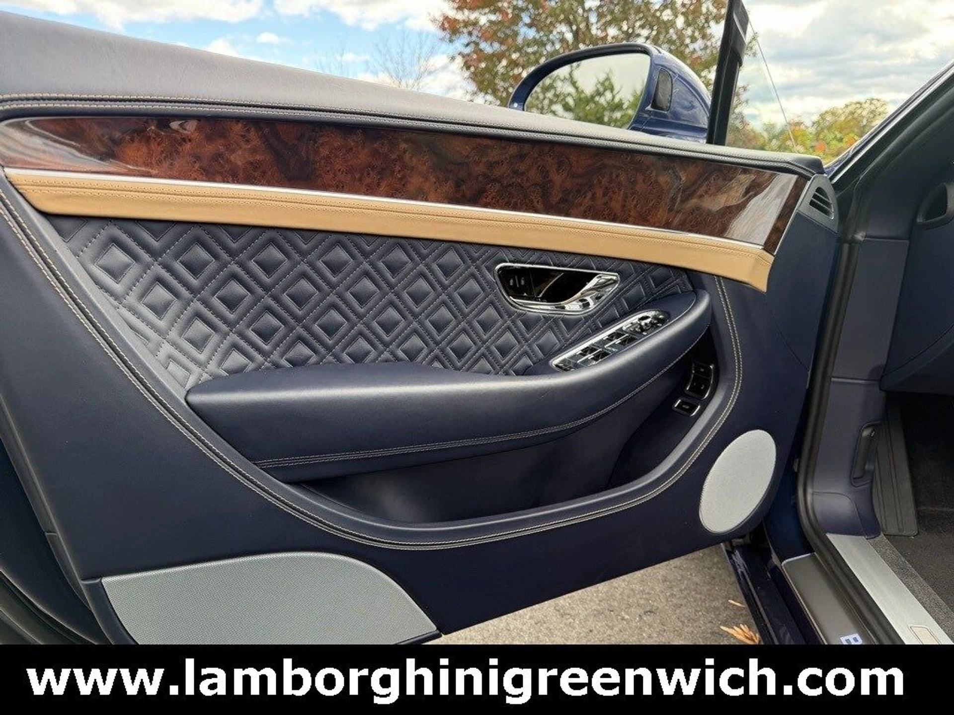 mph040_1821471020_182ee39e19268fc941feaca934eaf956x_a87b07526c